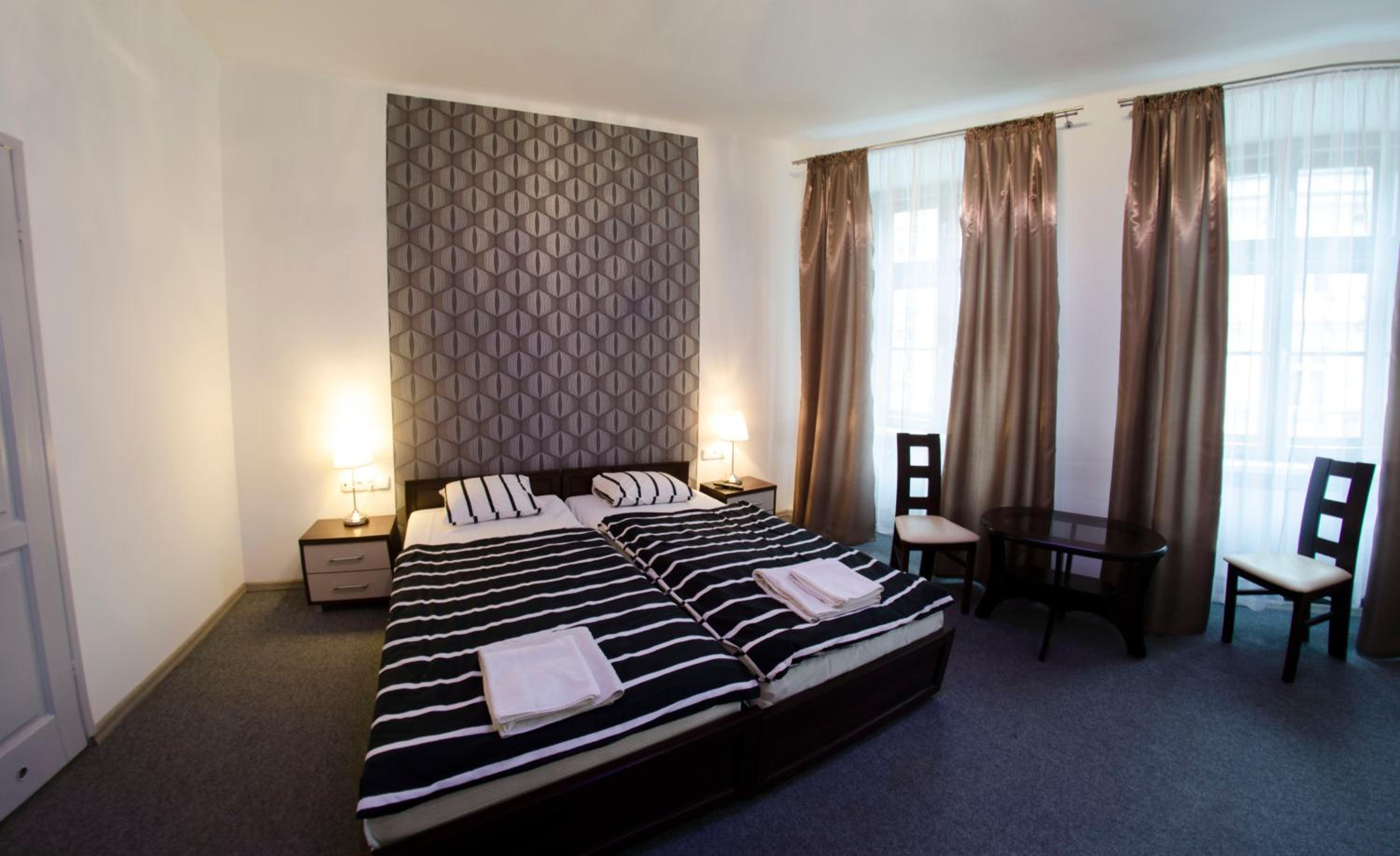 Deluxe Double Room - Photo 7