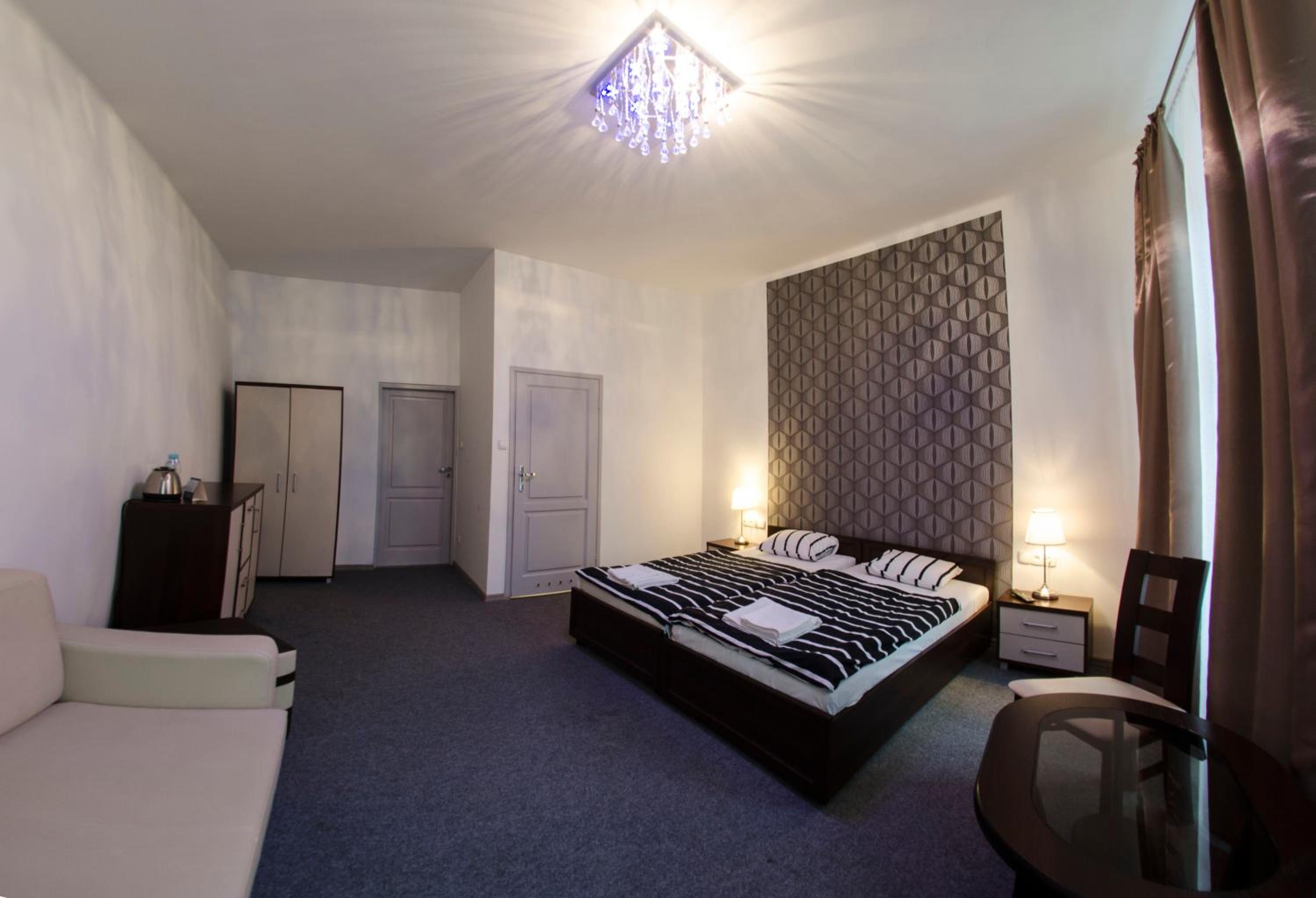 Deluxe Double Room - Photo 1