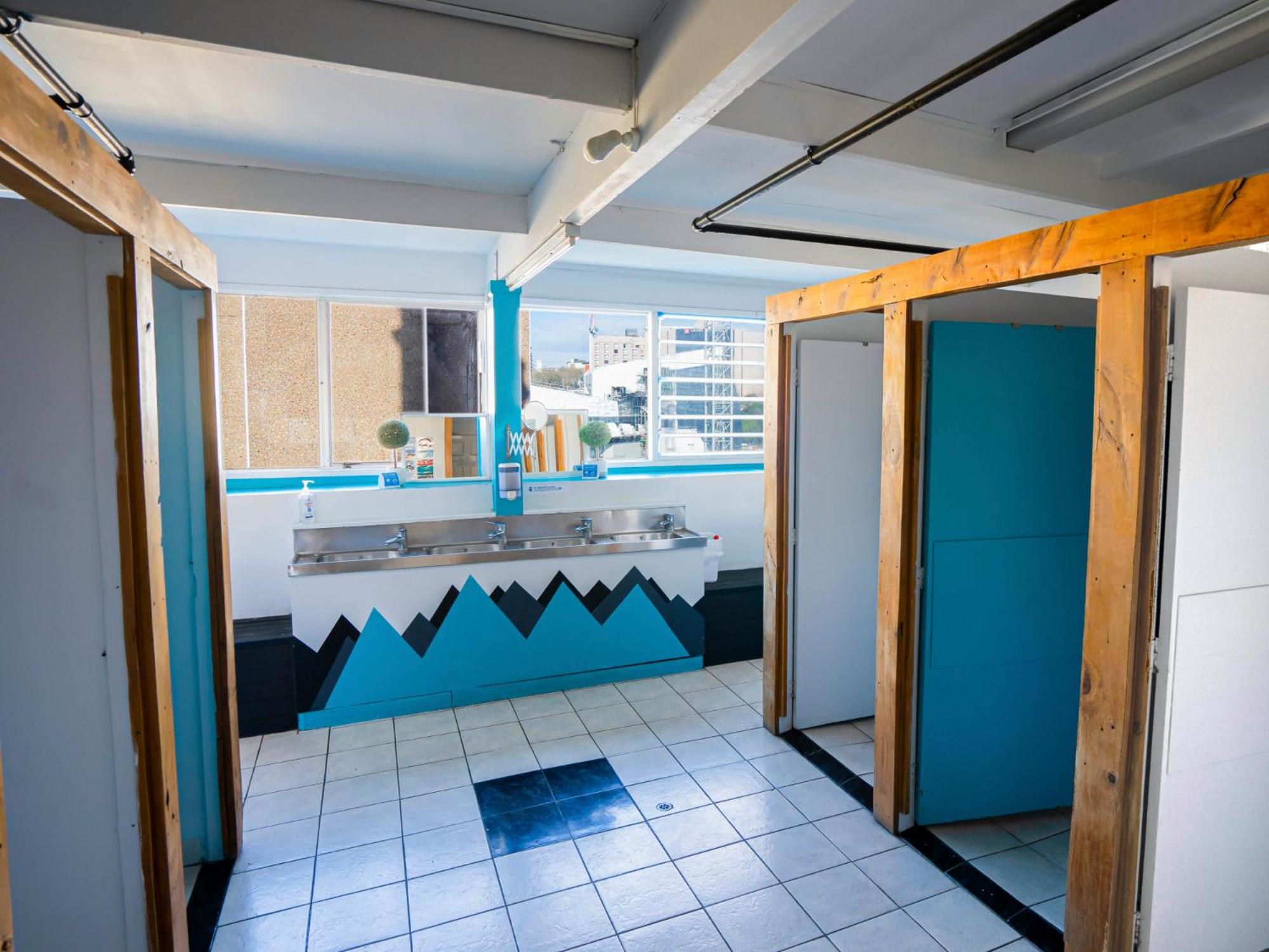 Twin Room - Photo 1