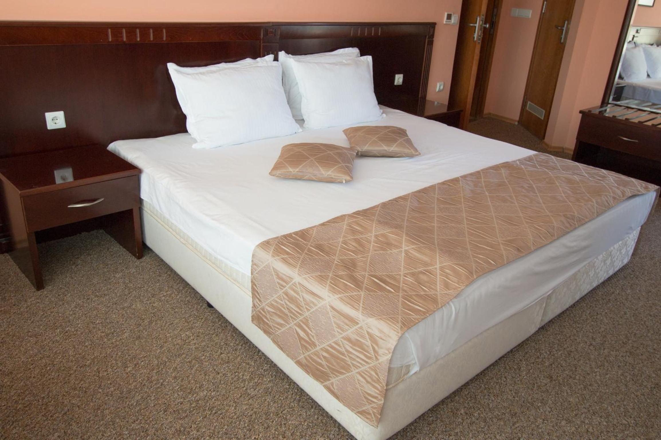 Double Room photo 3
