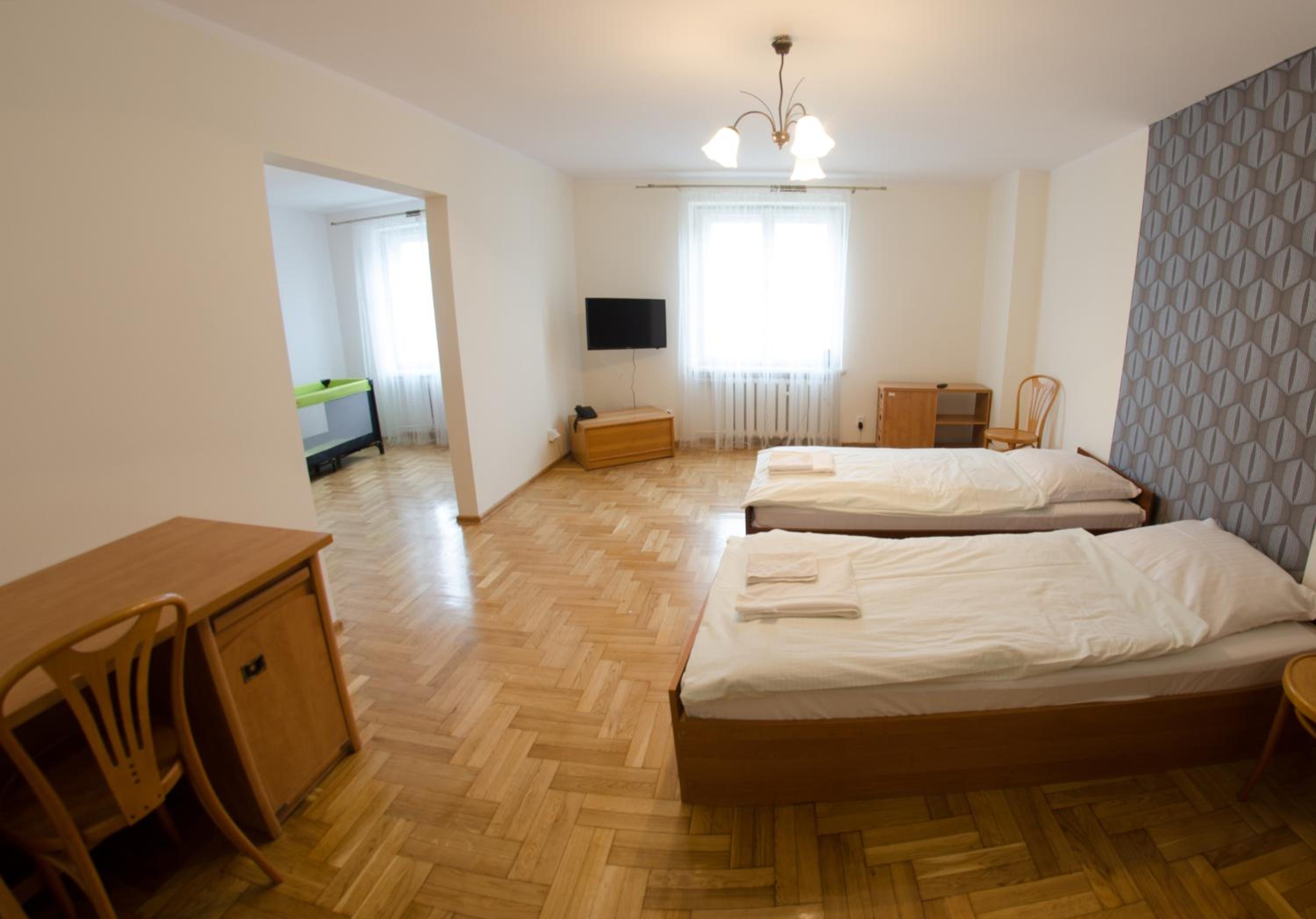 Quadruple Room - Photo 14