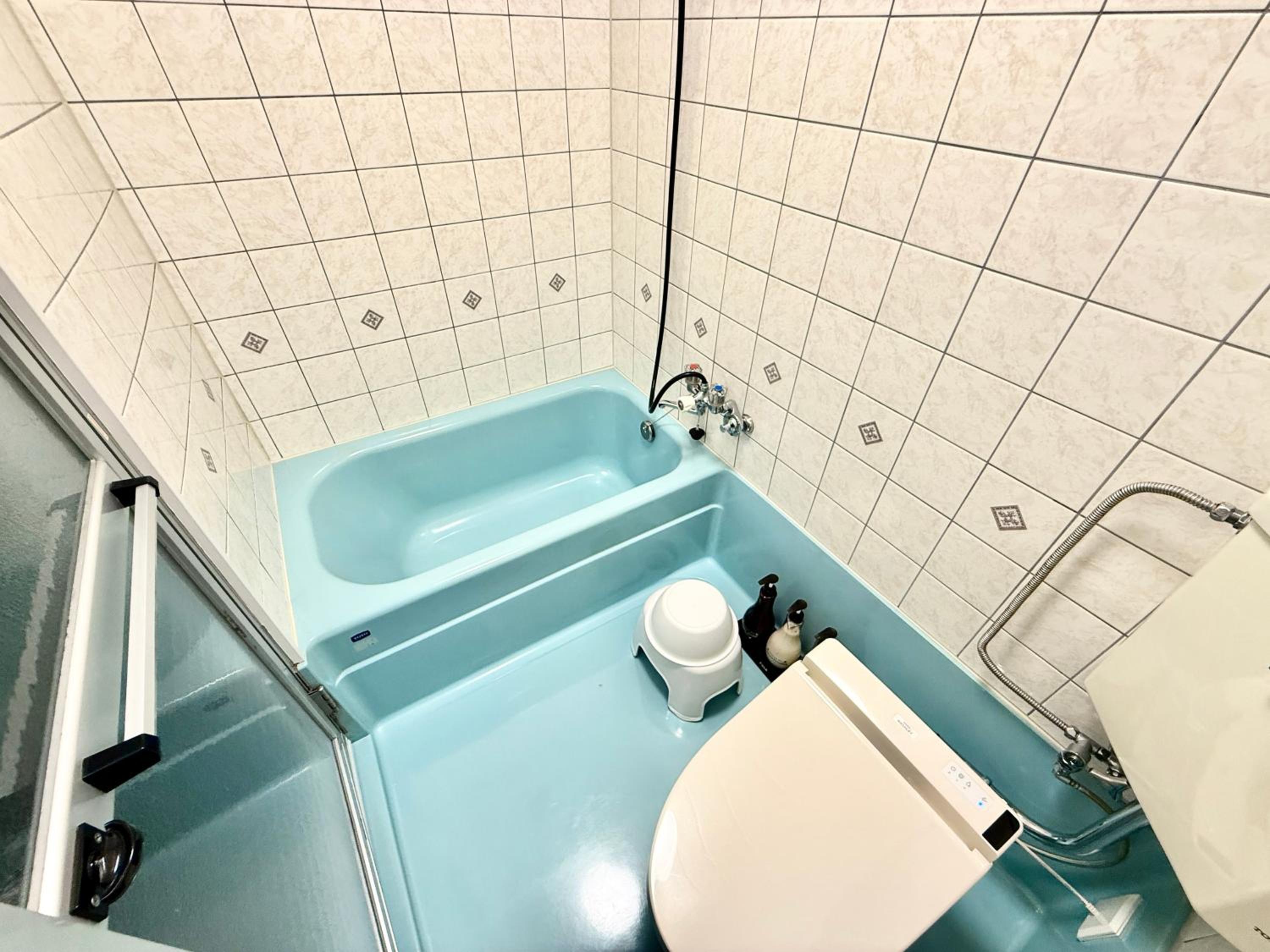 Quadruple Room with Private Bathroom photo 2