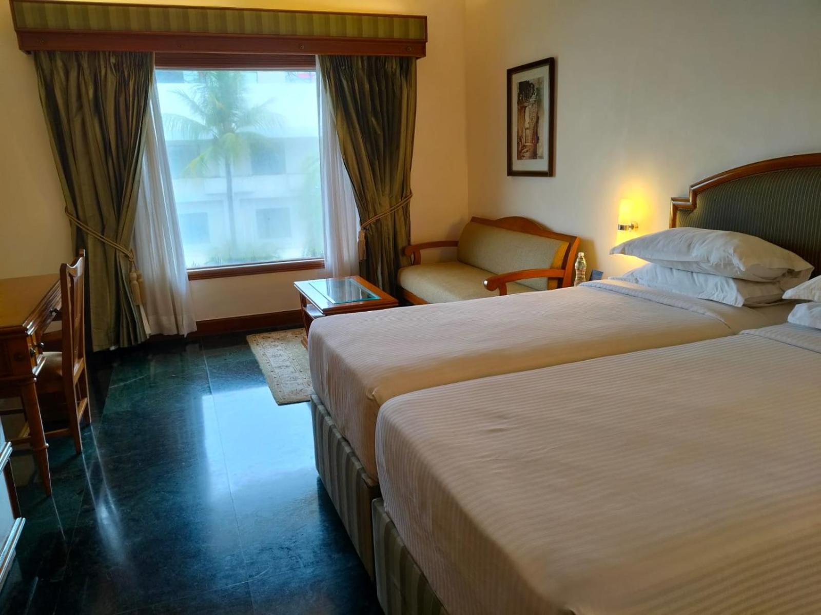 Twin Room with Pool View - 20% Discount on F&B and SPA (till 30th Sep 2026) - Photo 3