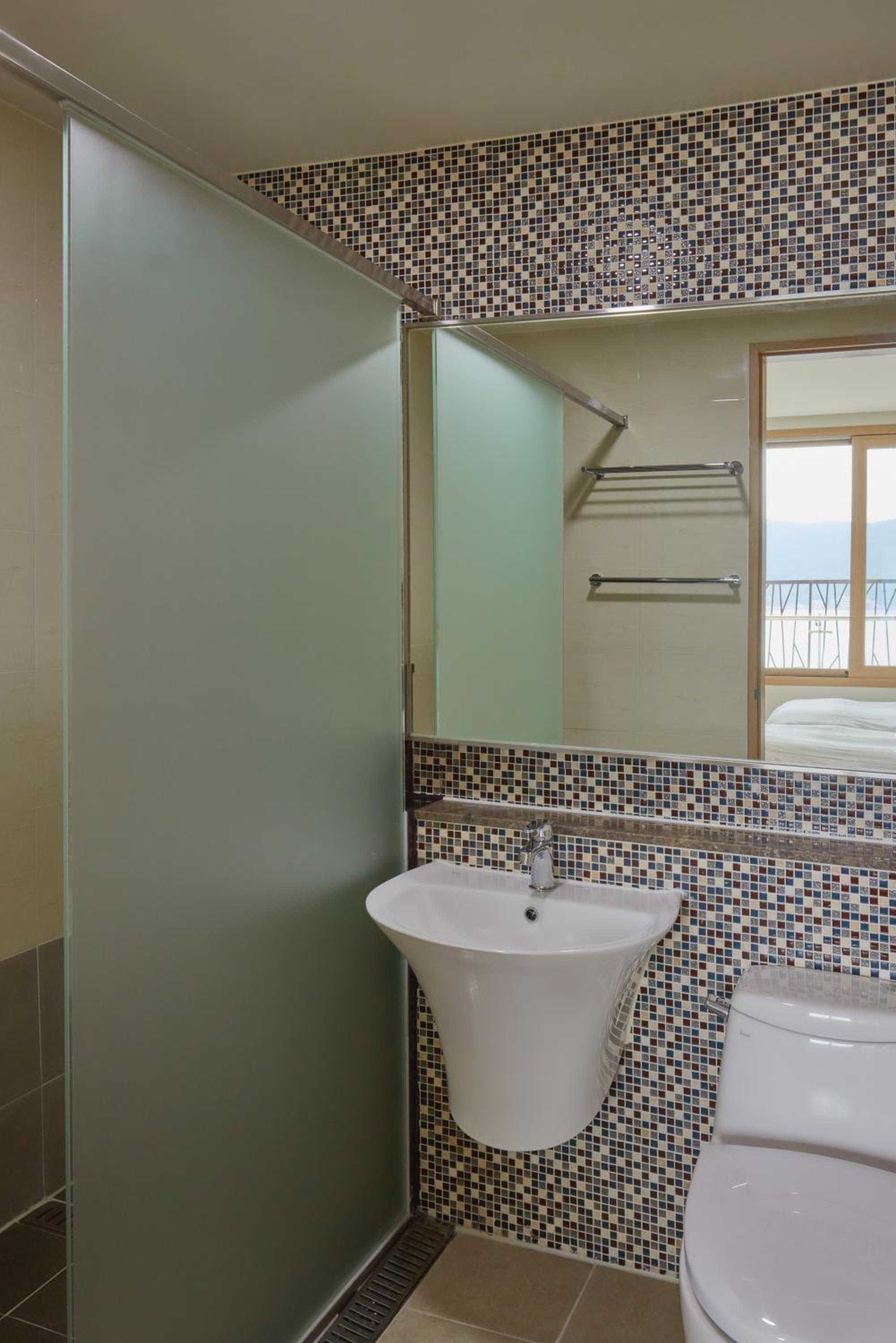 Suite(Kitchen/Marina view/Bed)