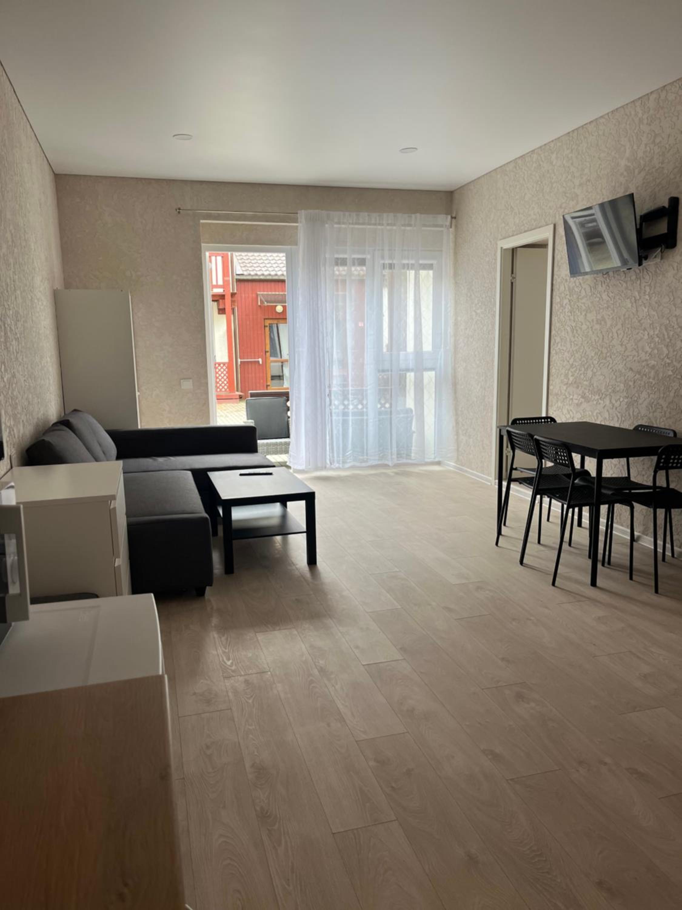 Apartment - Ground Floor photo 2