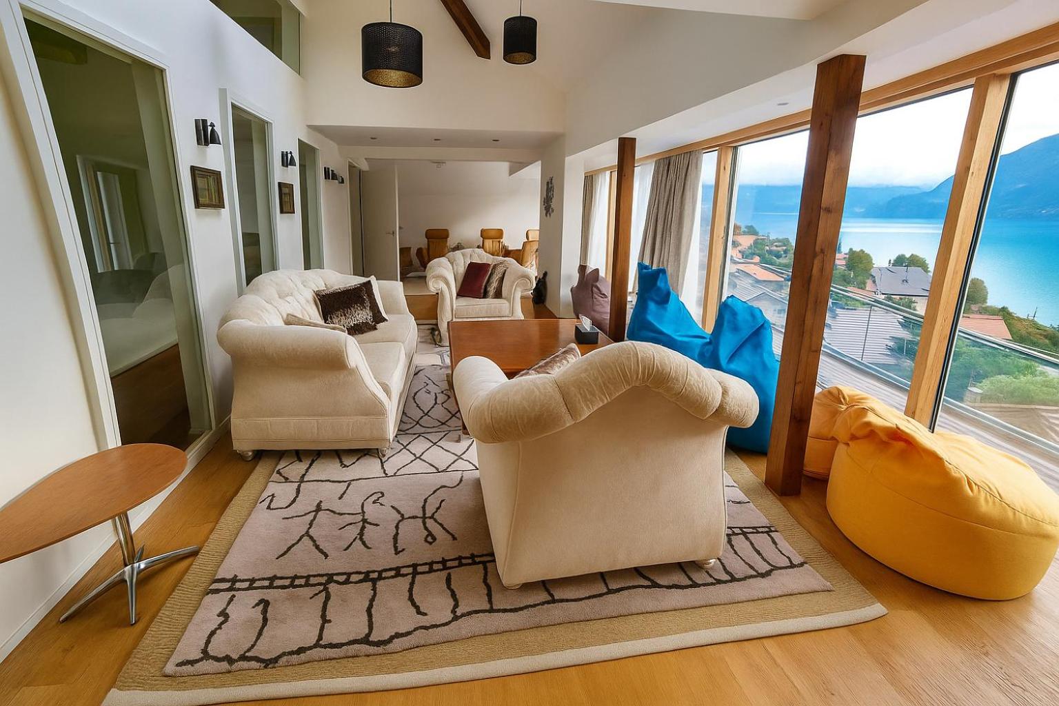 Apartment with Lake View photo 2