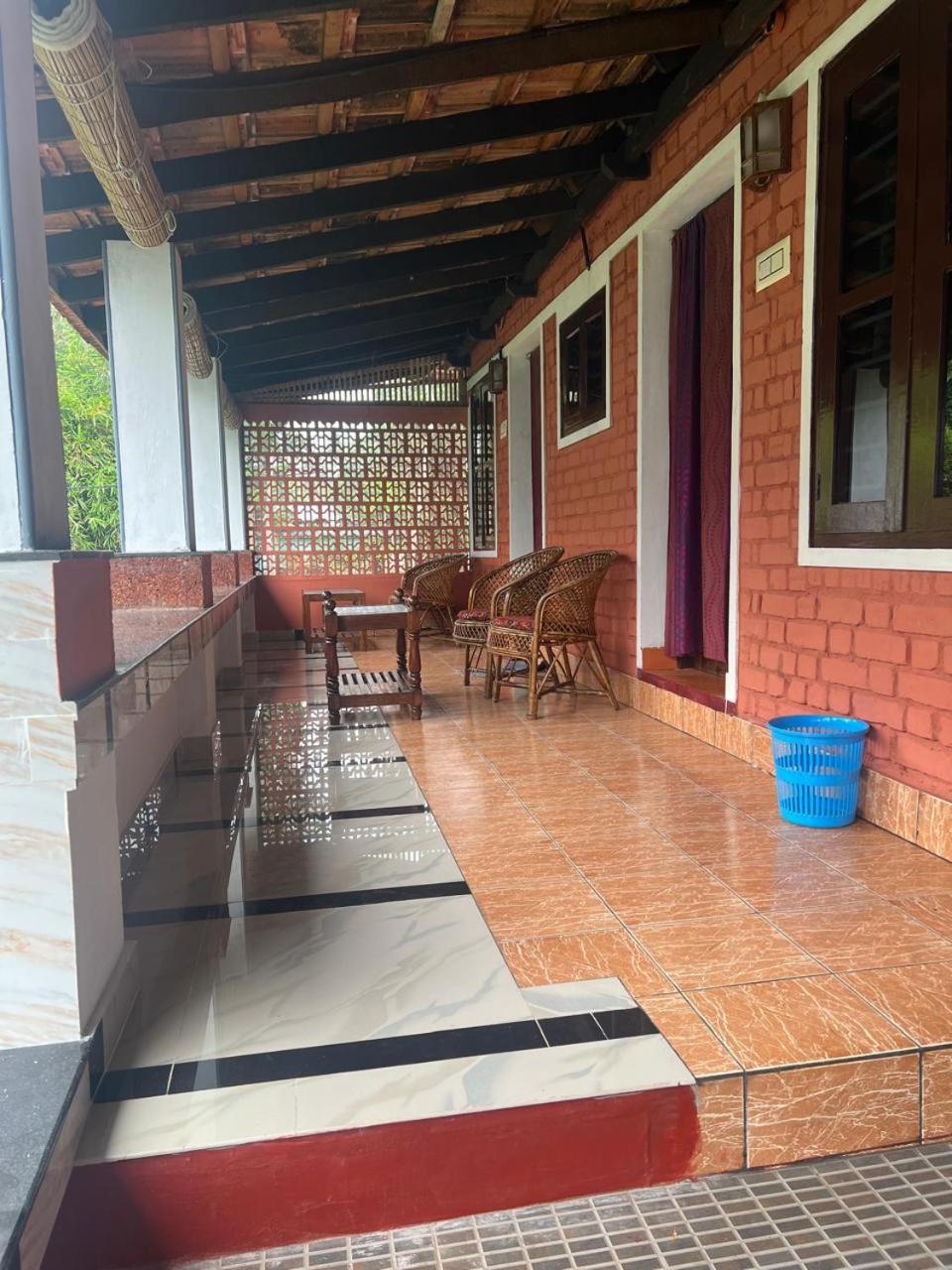Double Room with Sea View photo 3
