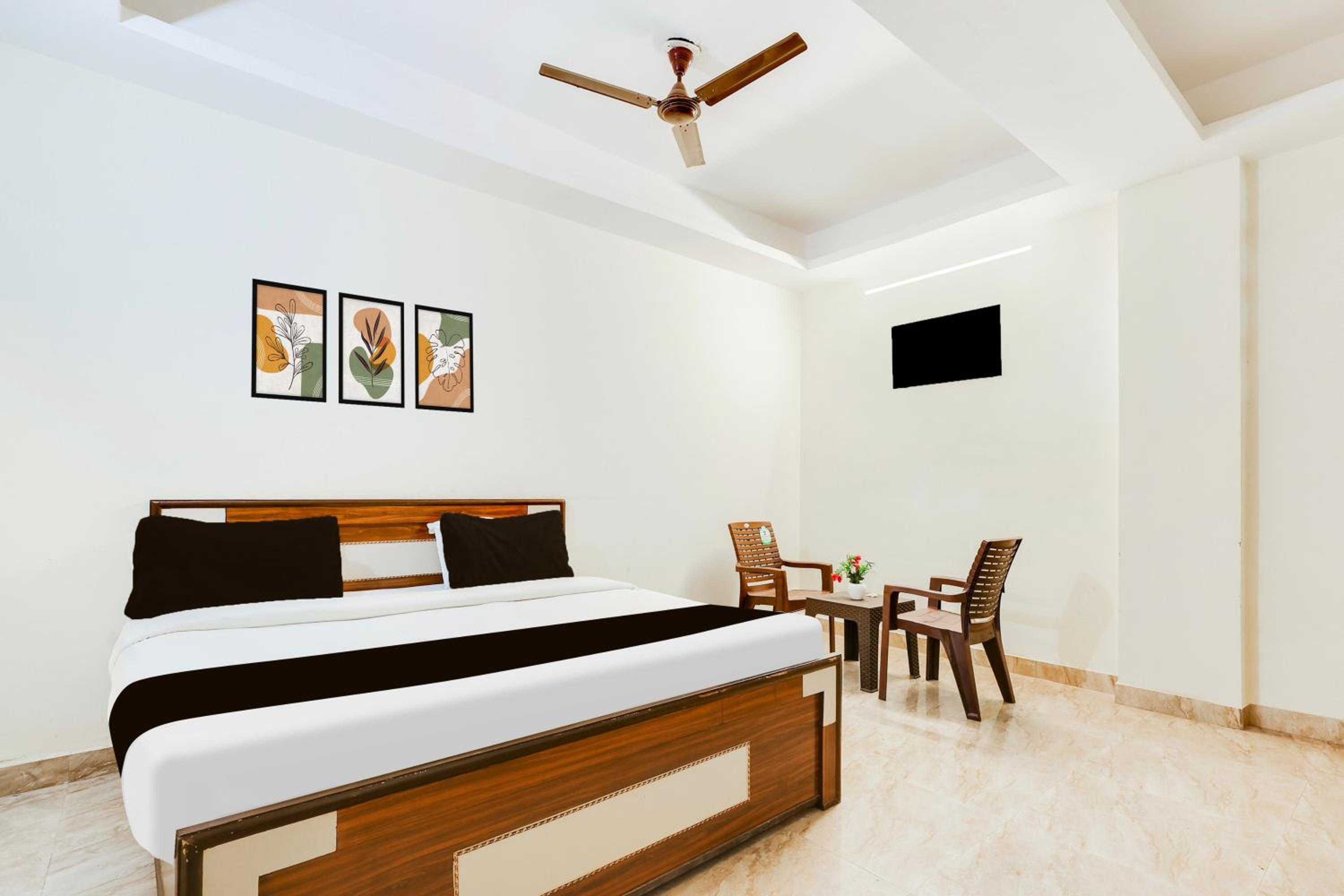 Classic Triple Room