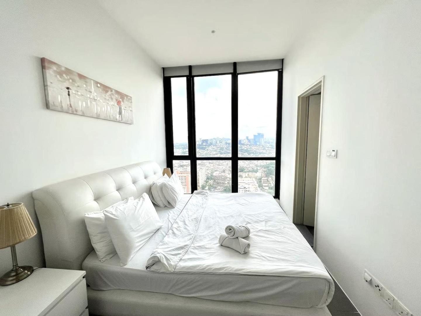Two-Bedroom Loft Apartment photo 3