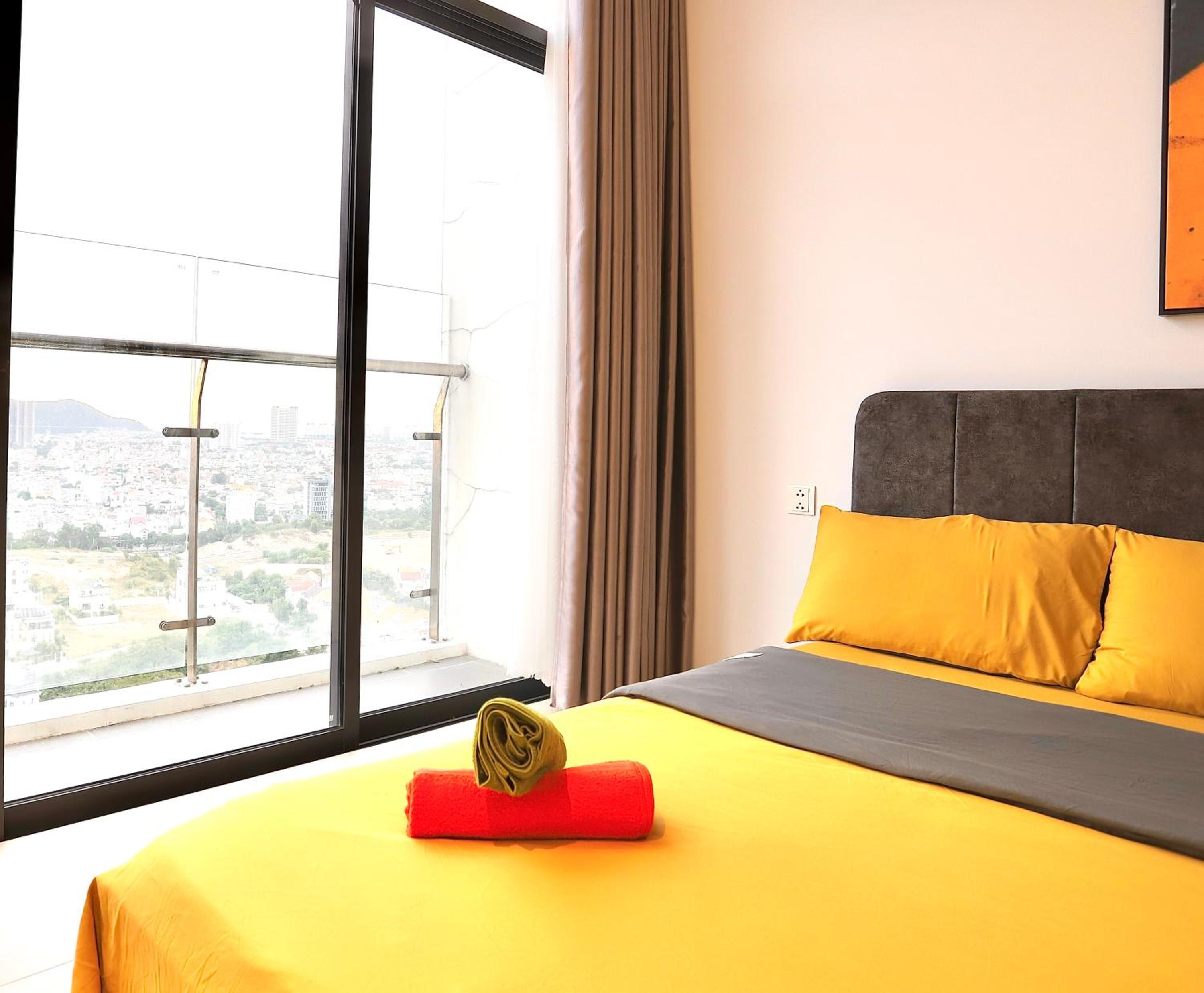 Two-Bedroom Deluxe Apartment - Photo 1