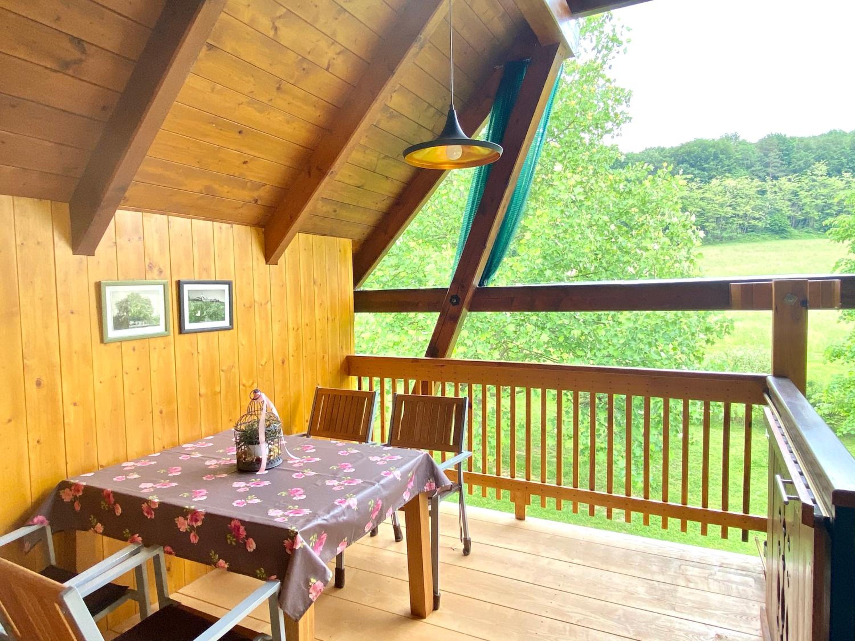 One-Bedroom Apartment with Balcony photo 3