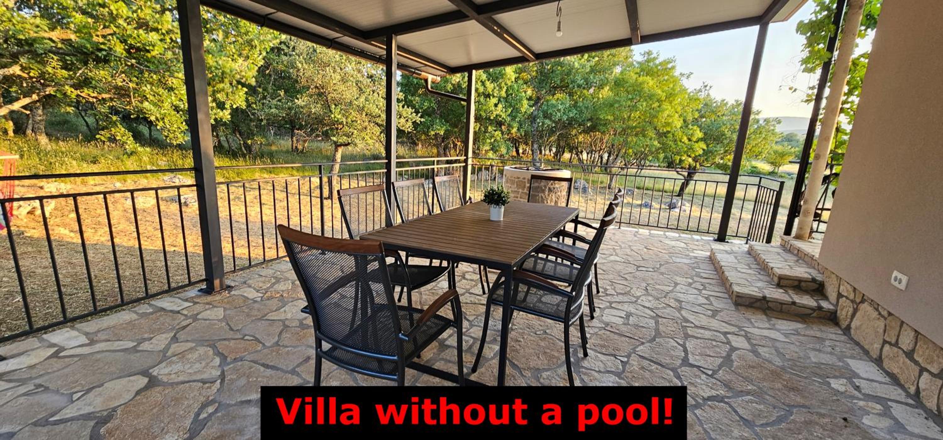 Two-Bedroom Villa - Photo 7