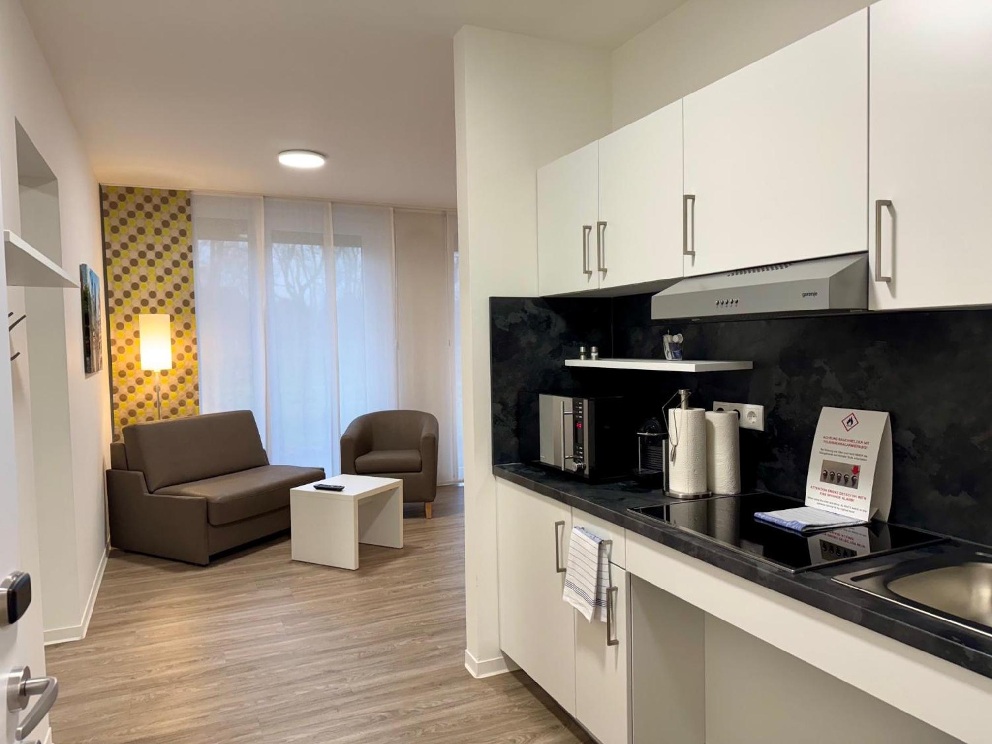 Apartment with Terrace photo 2
