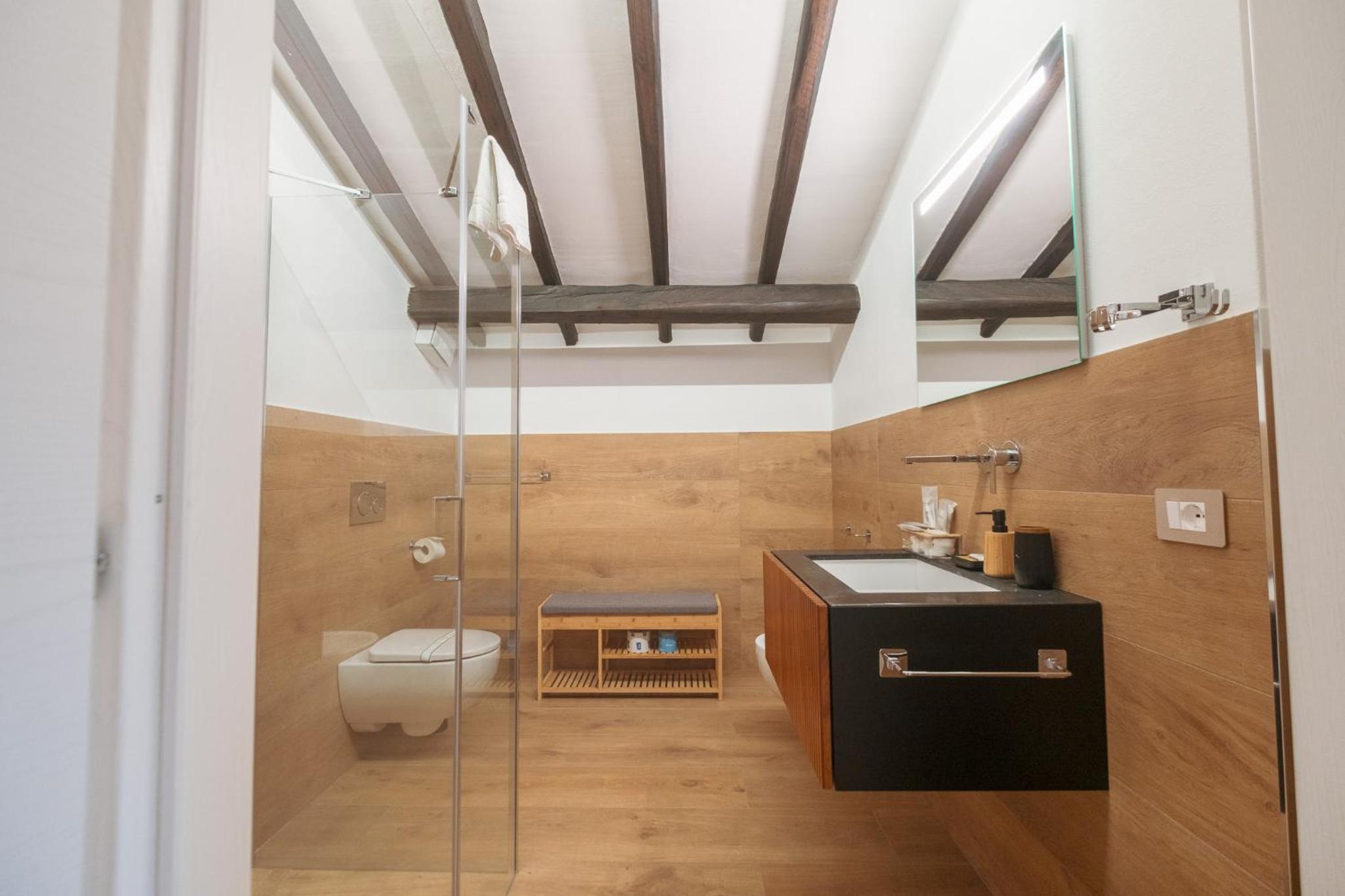 Deluxe Double or Twin Room with Spa Bath photo 3