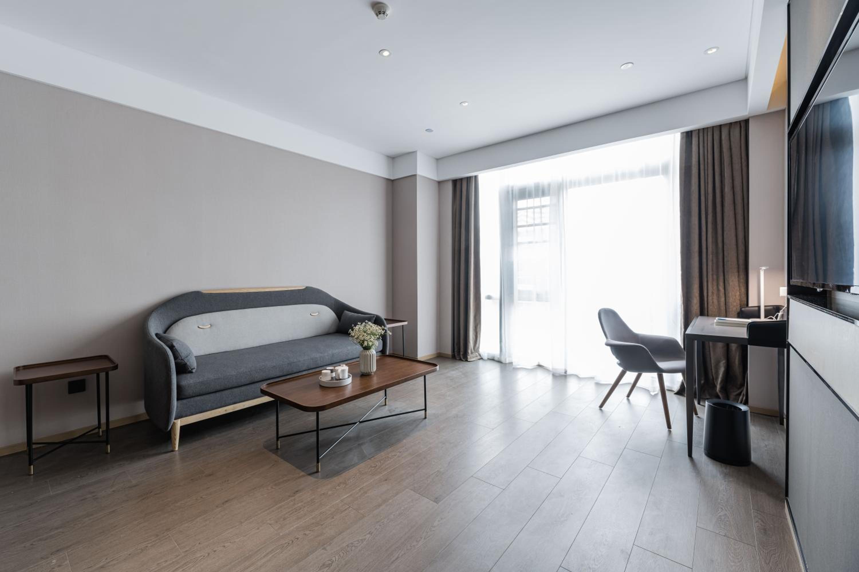 Jimu Suite - Photo 4