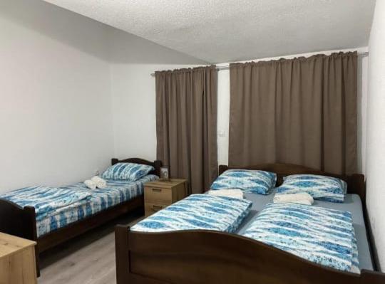Deluxe Double or Twin Room photo 2