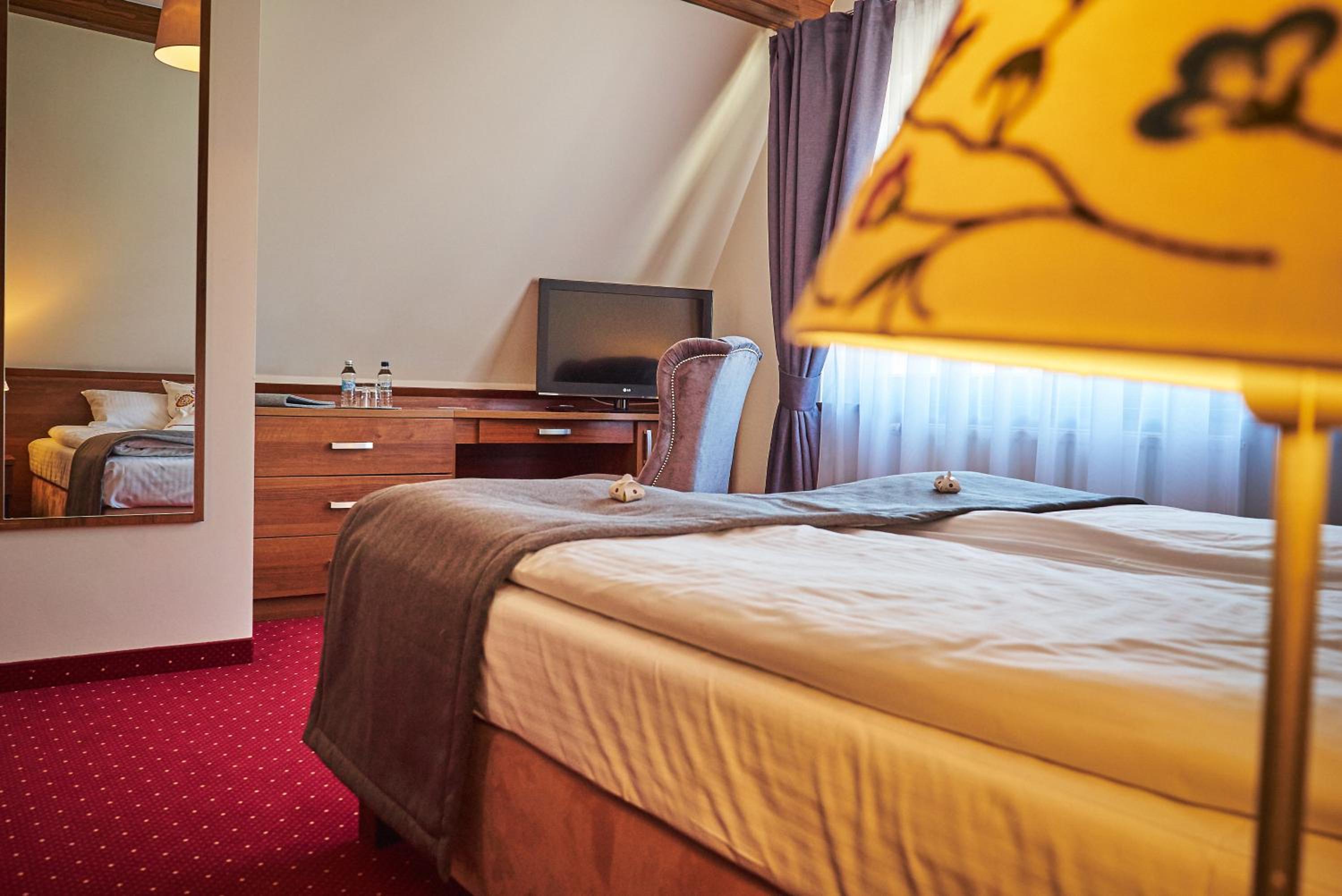 Double Room - Photo 10