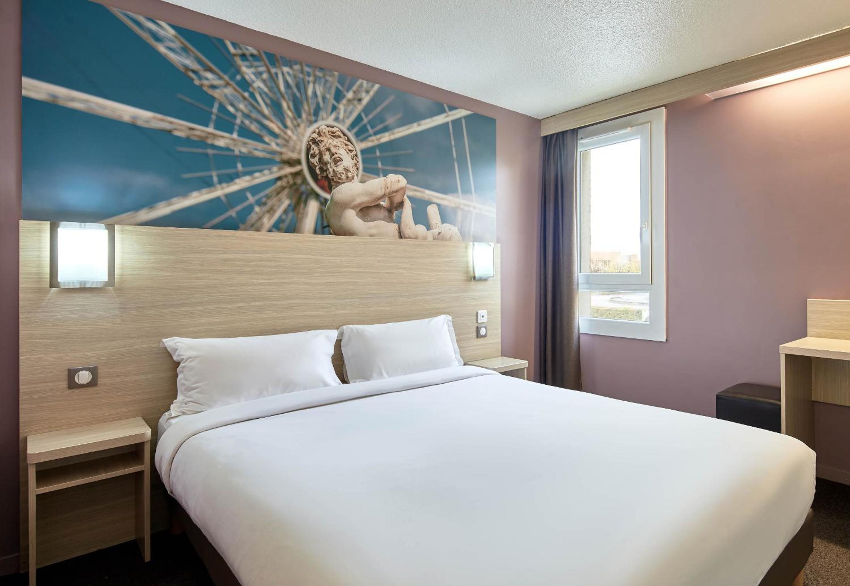 Double Room - Disability Access - Photo 17