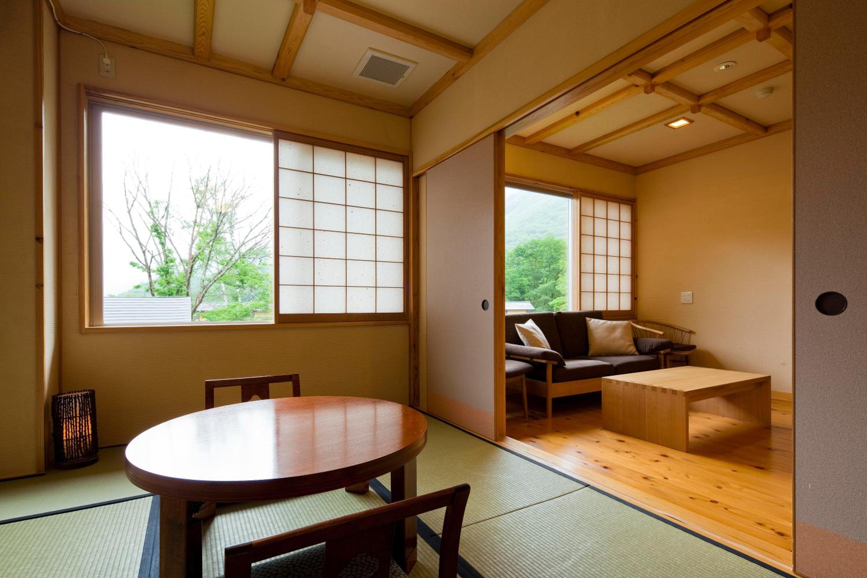 Japanese-Western Twin Room with Private Bath 46 sqm