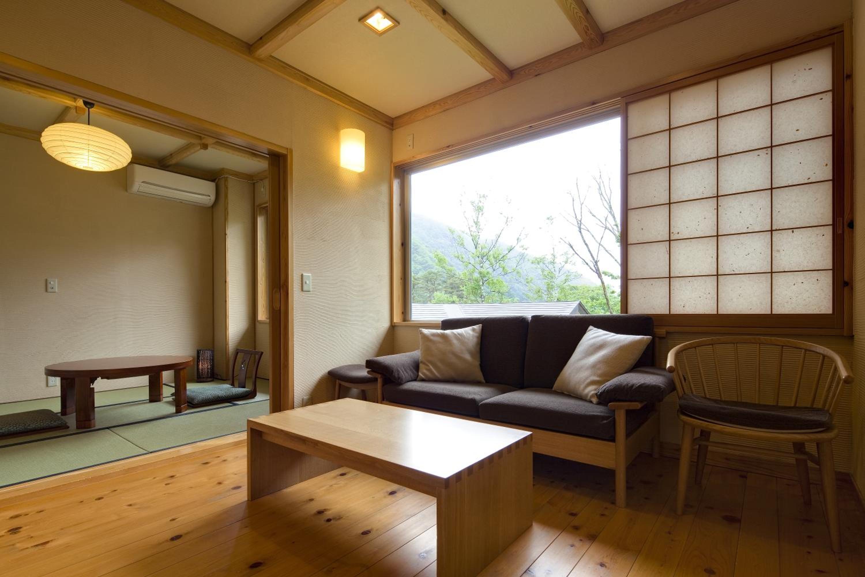 Japanese-Western Twin Room with Private Bath 46 sqm