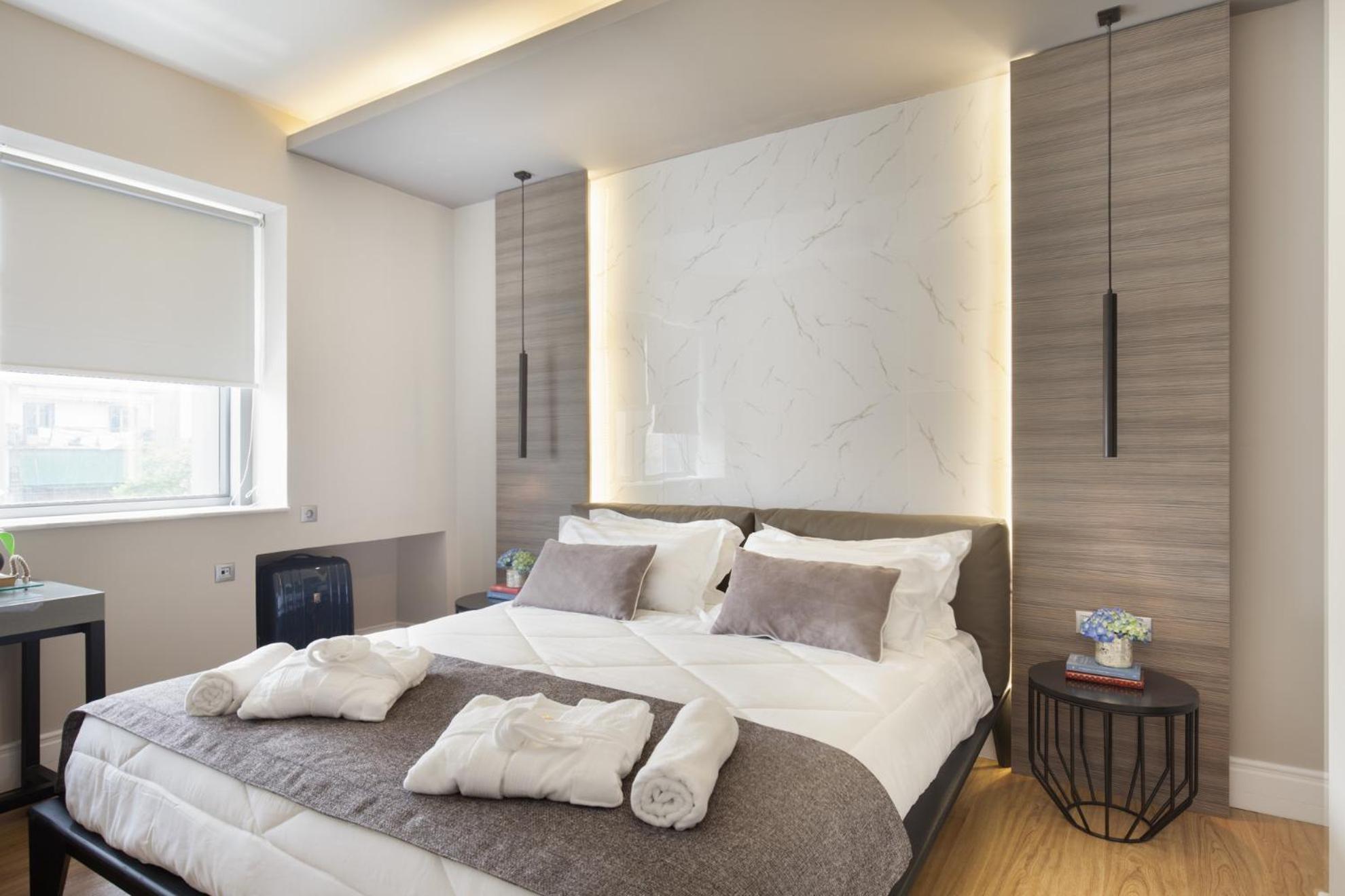Two-Bedroom Deluxe Suite photo 2