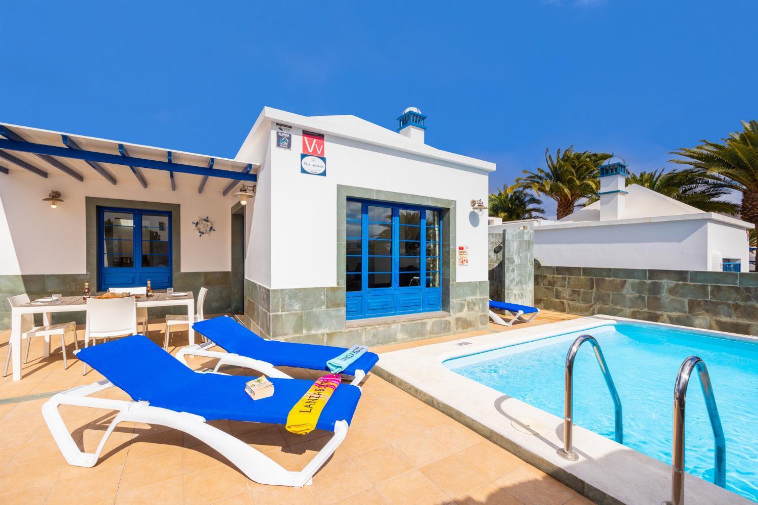 Villa de Tres Habitaciones