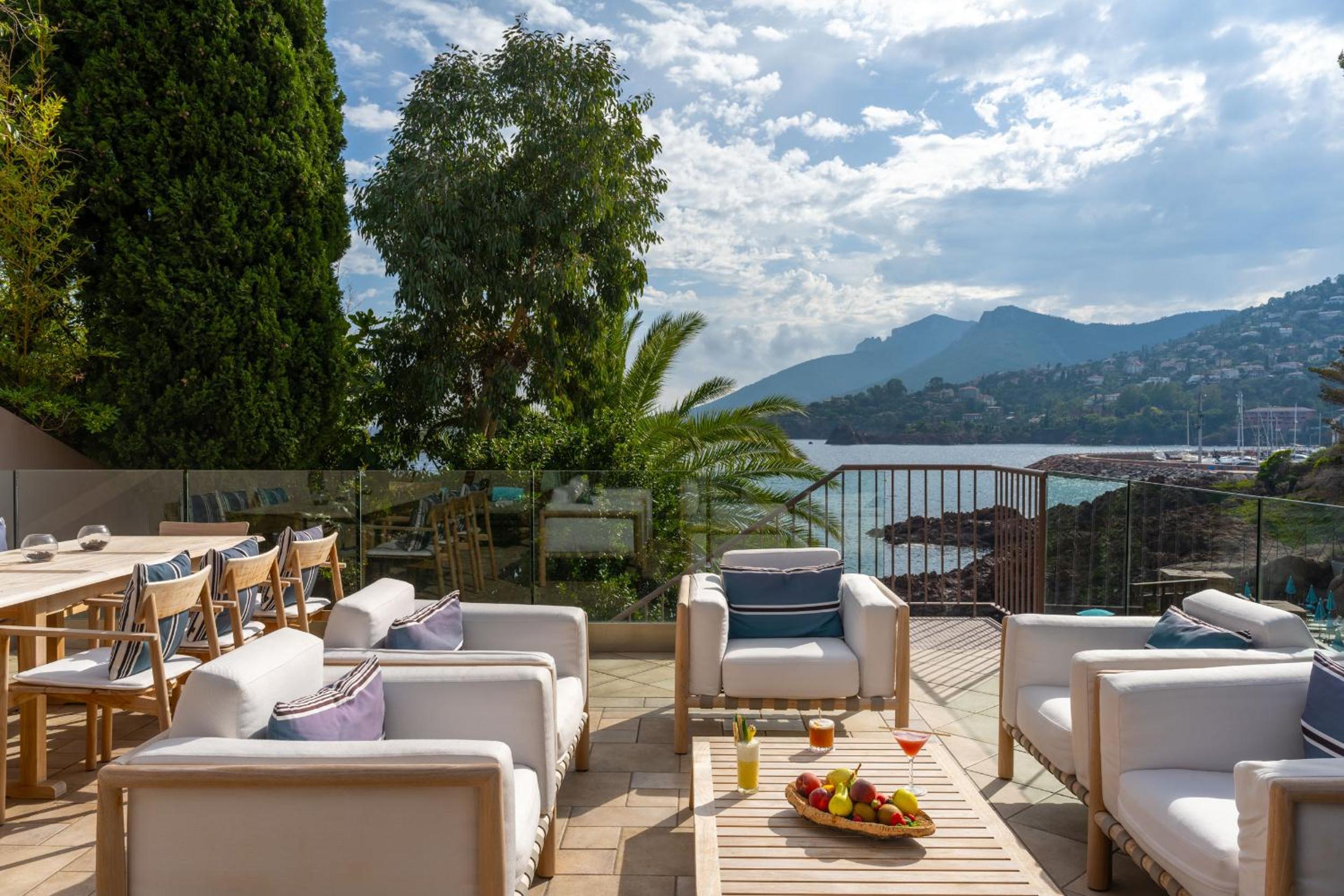 Three-Room Villa with Sea View/Terrace/Hot Tub Three-Room Villa with Sea View/Terrace/Hot Tub