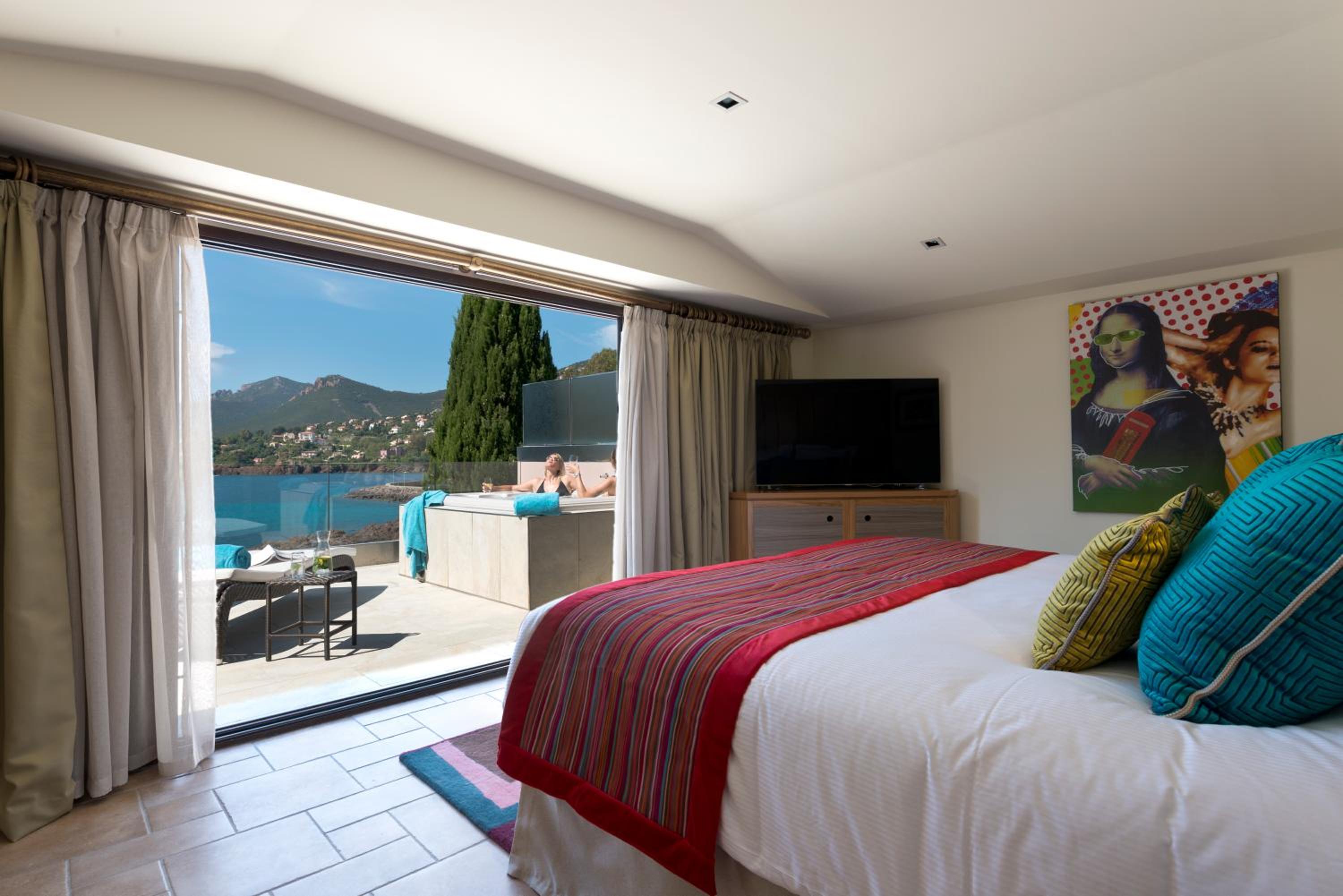 Three-Room Villa with Sea View/Terrace/Hot Tub Three-Room Villa with Sea View/Terrace/Hot Tub