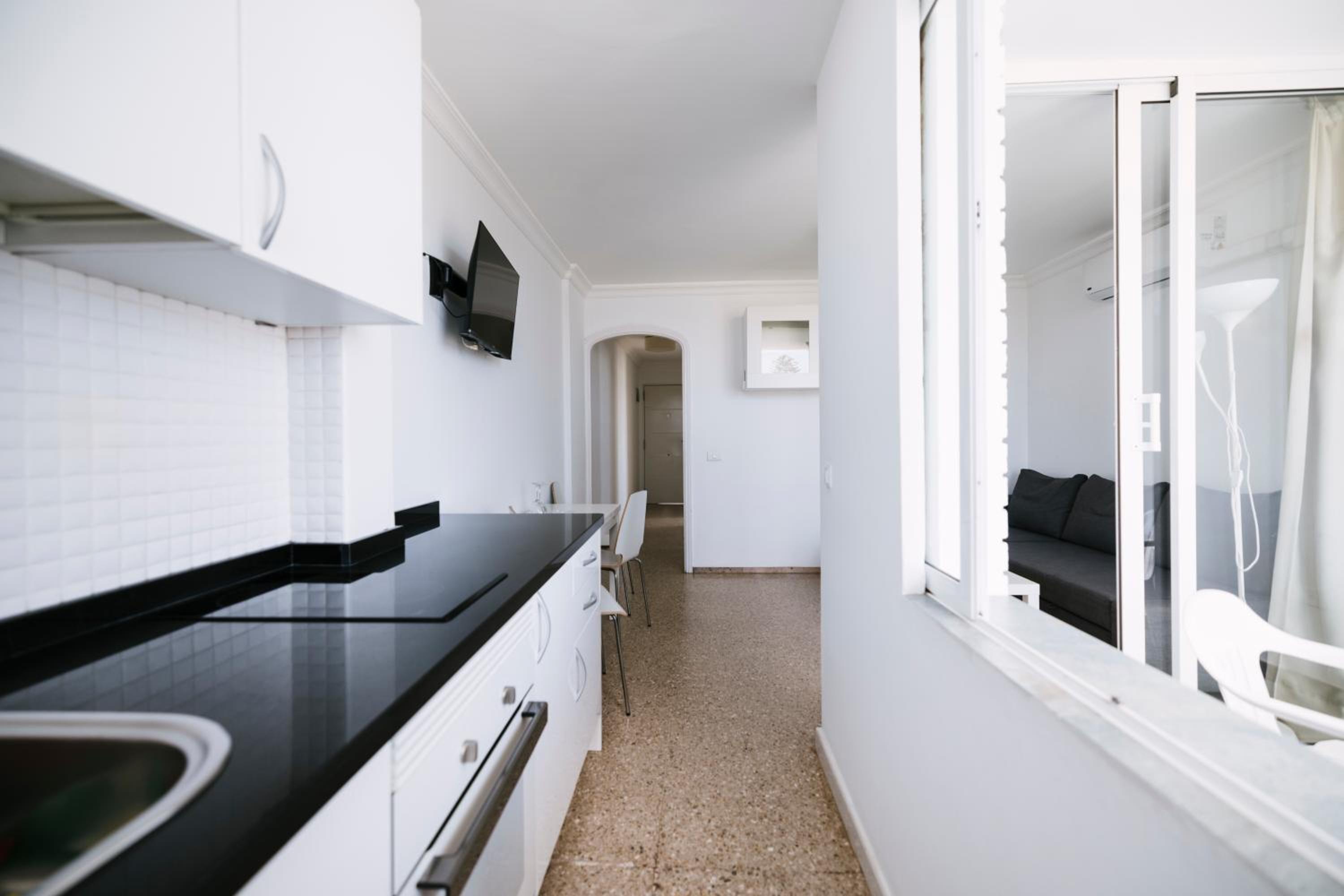 Apartment with Terrace photo 3