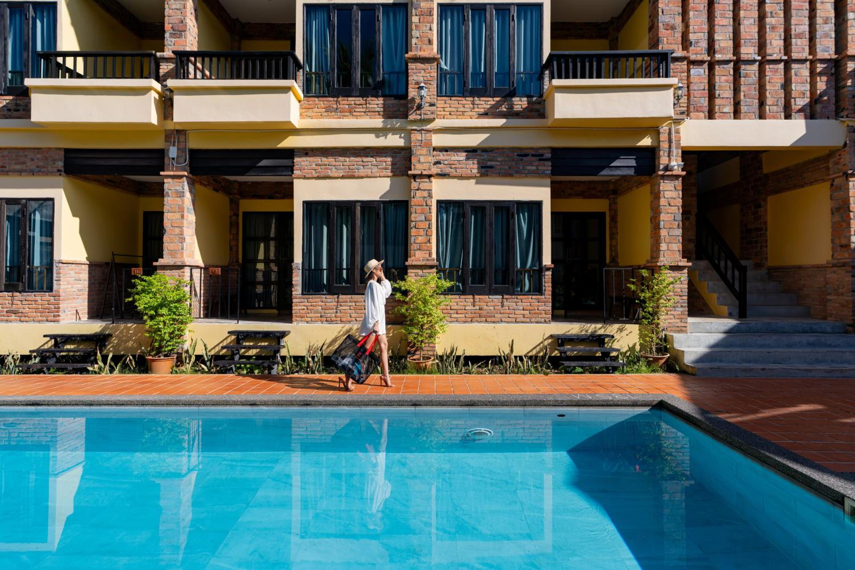 Double Room with Pool View photo 1