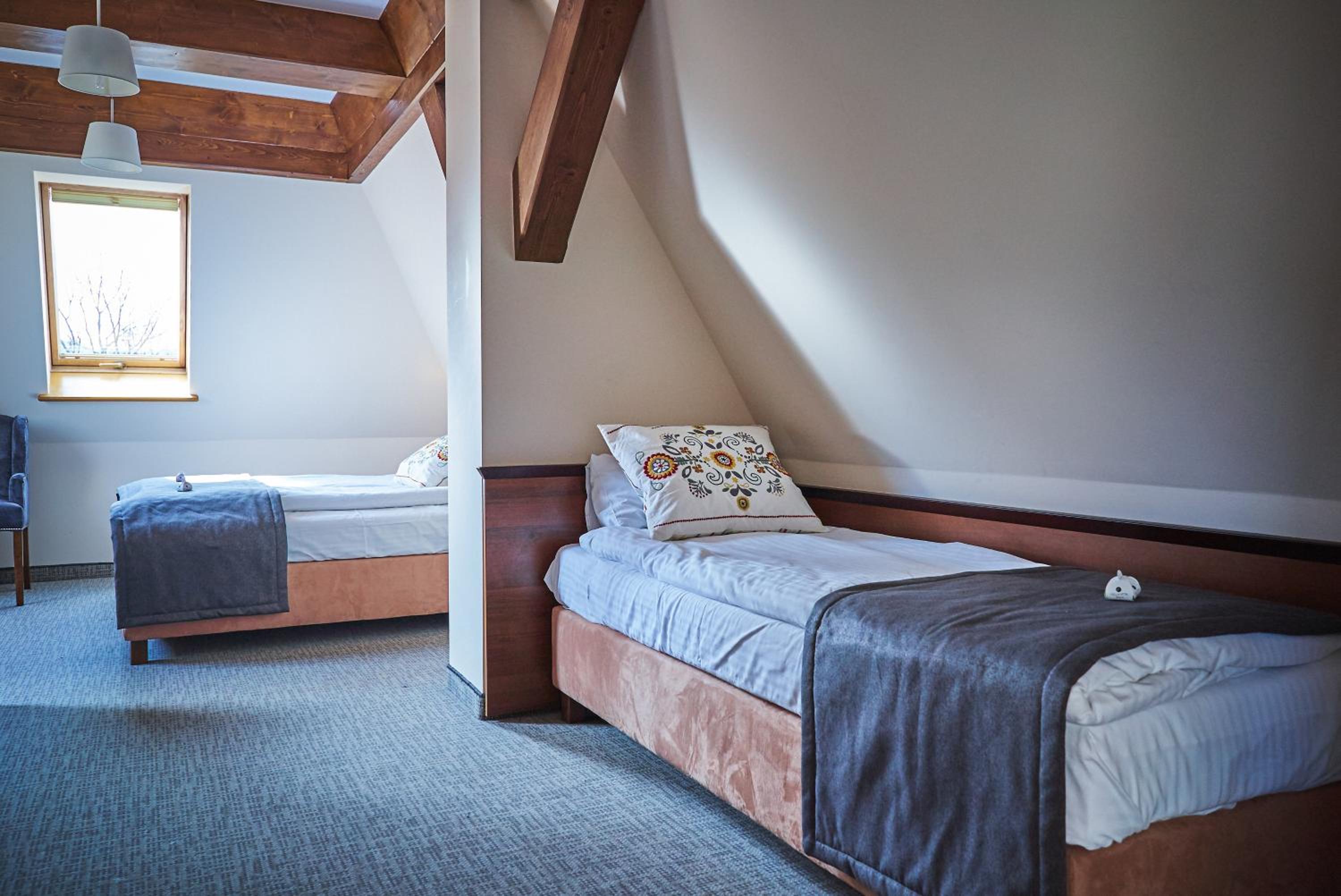 Triple Room - Photo 18
