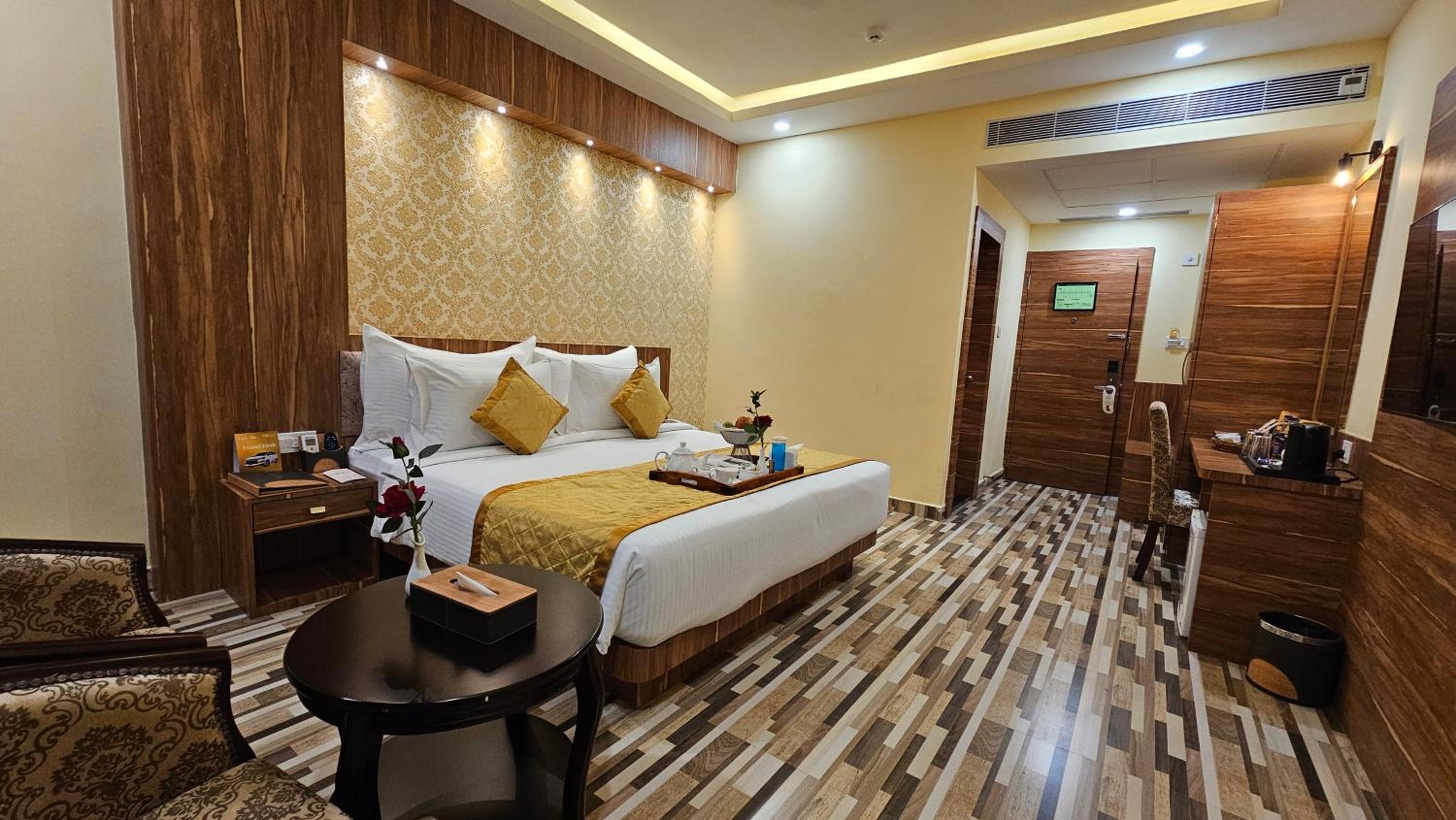 Deluxe Double Room - Photo 3