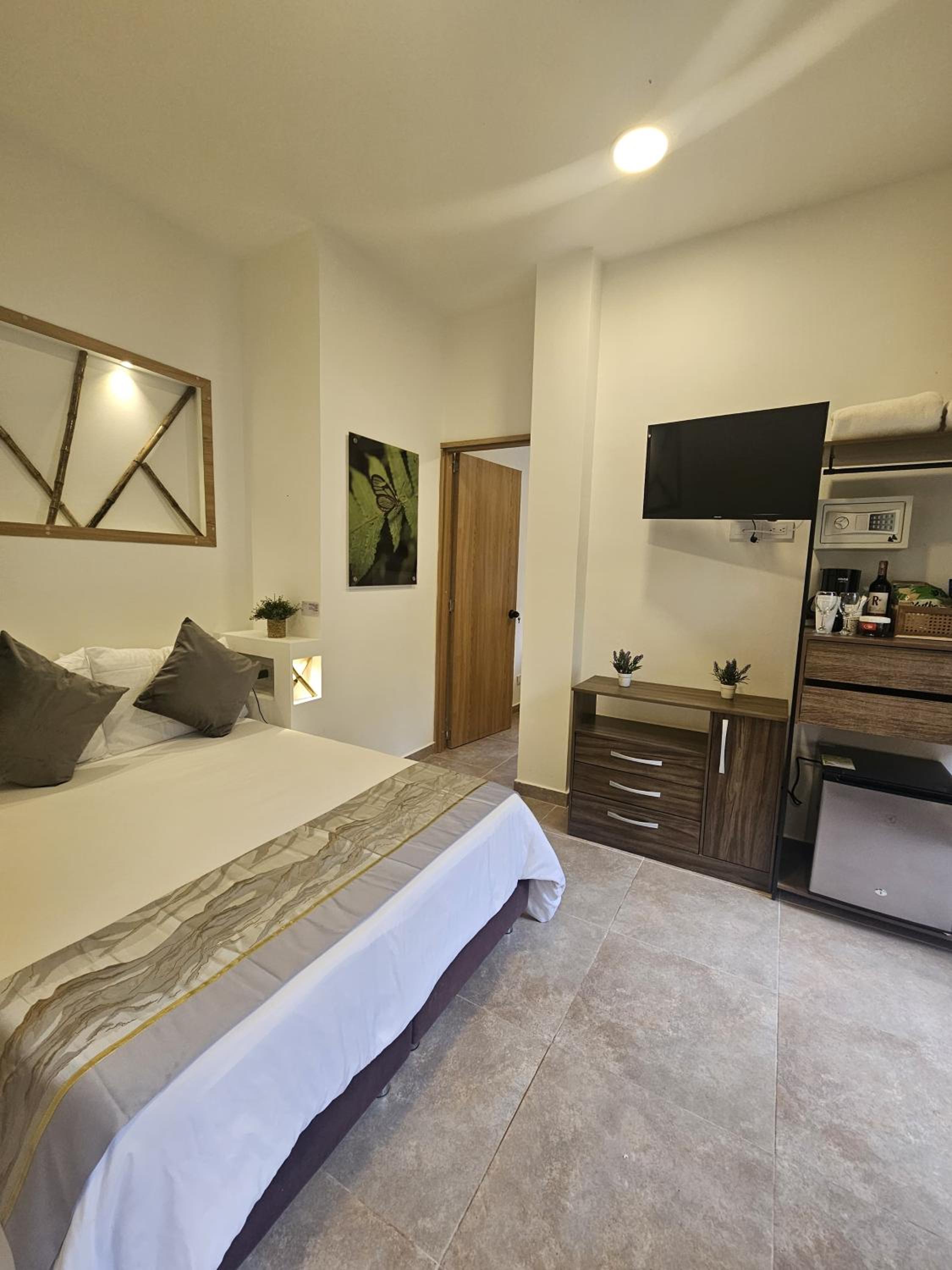 Luxury Triple Room