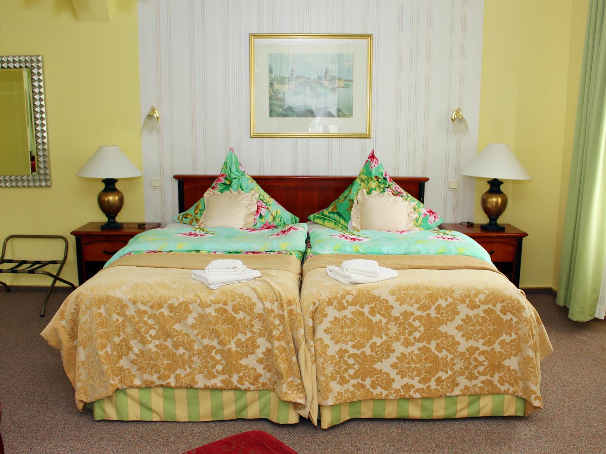 Double Room - Photo 7