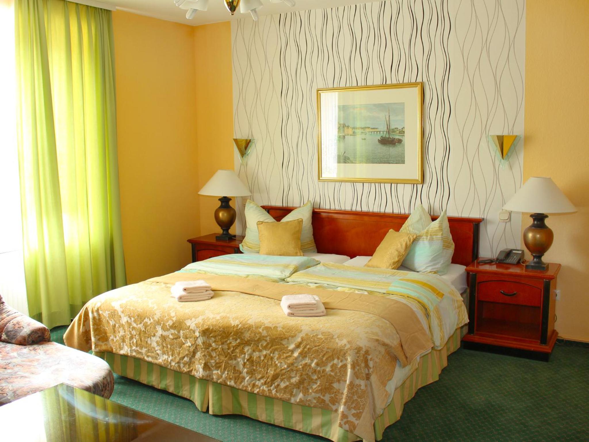 Double Room - Photo 12