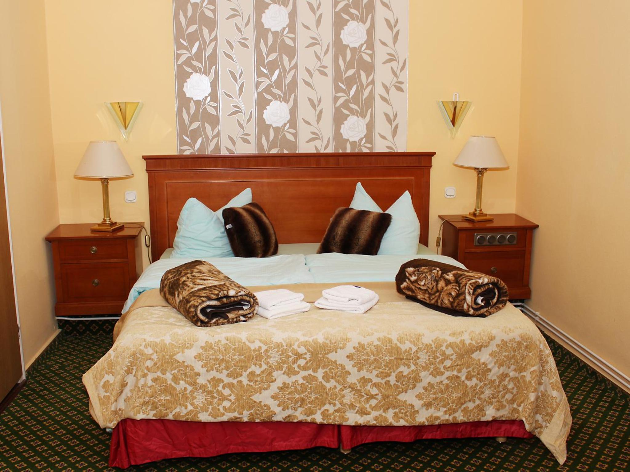 Double Room - Photo 17
