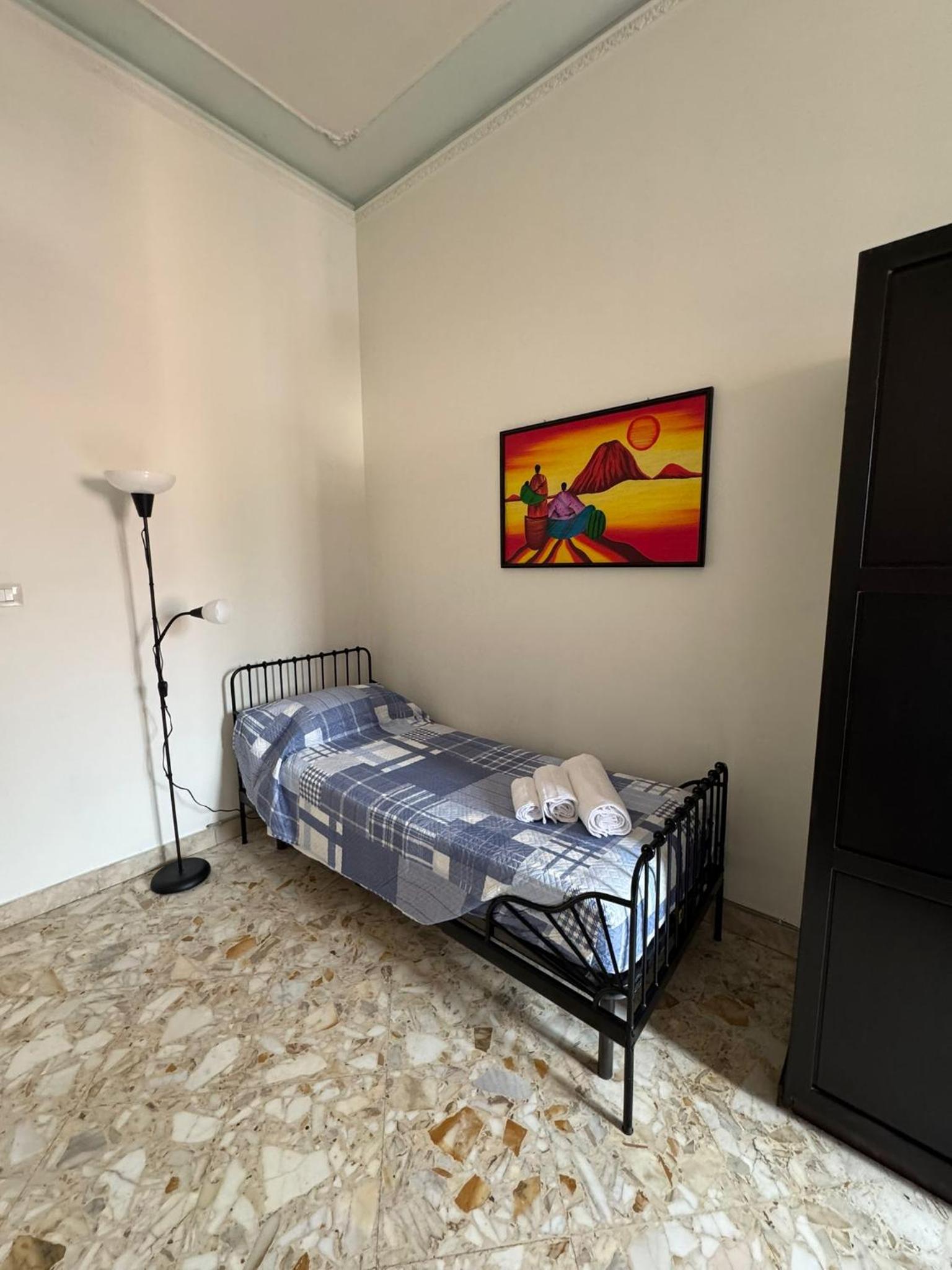 Two-Bedroom Apartment with Balcony and Terrace photo 2