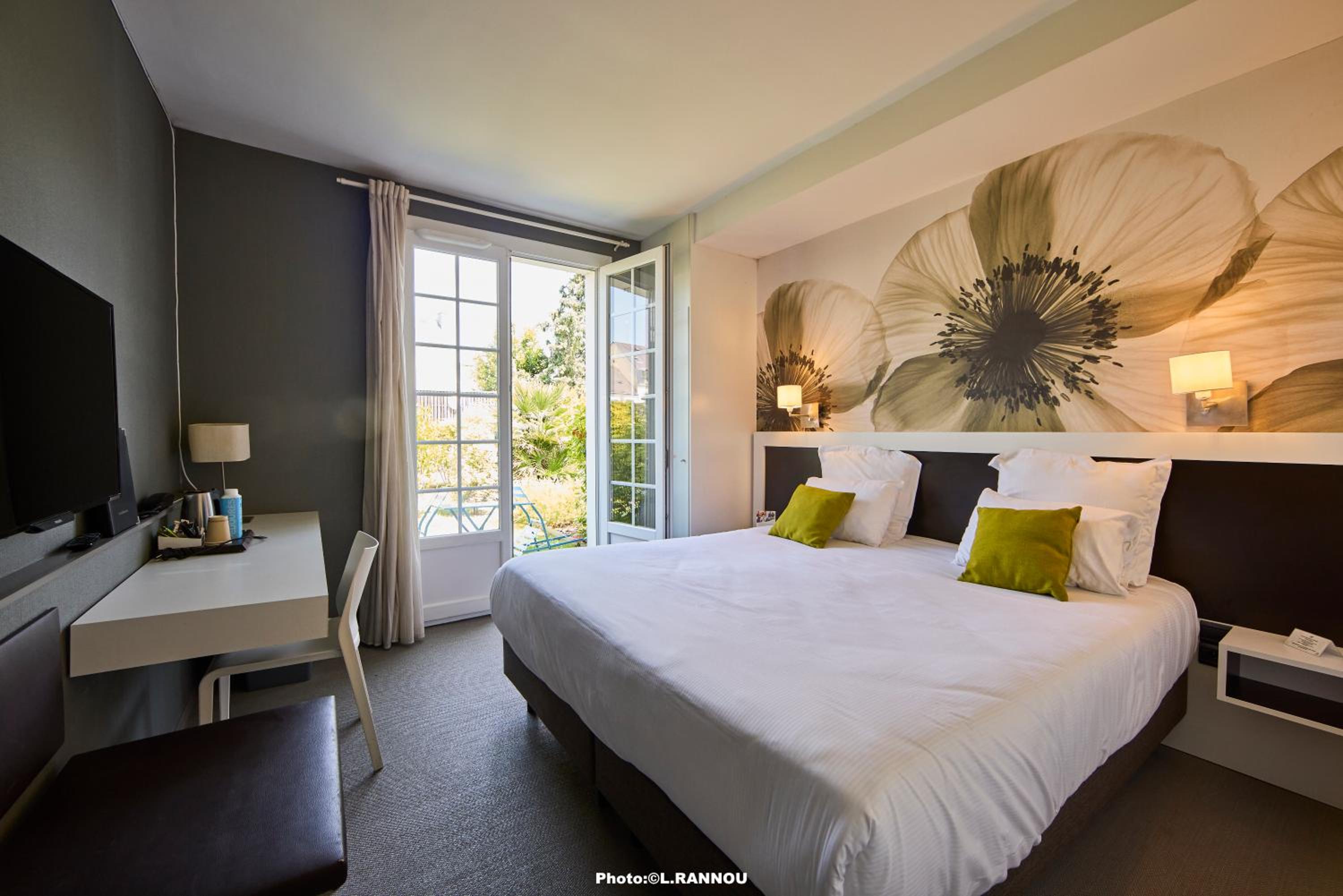 Comfort Double Room with Terrace