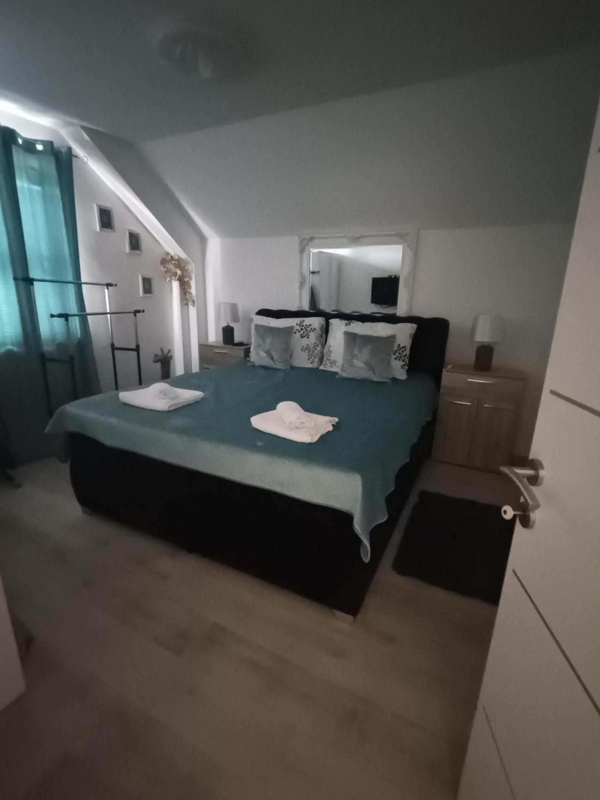 One-Bedroom Apartment with Pool View