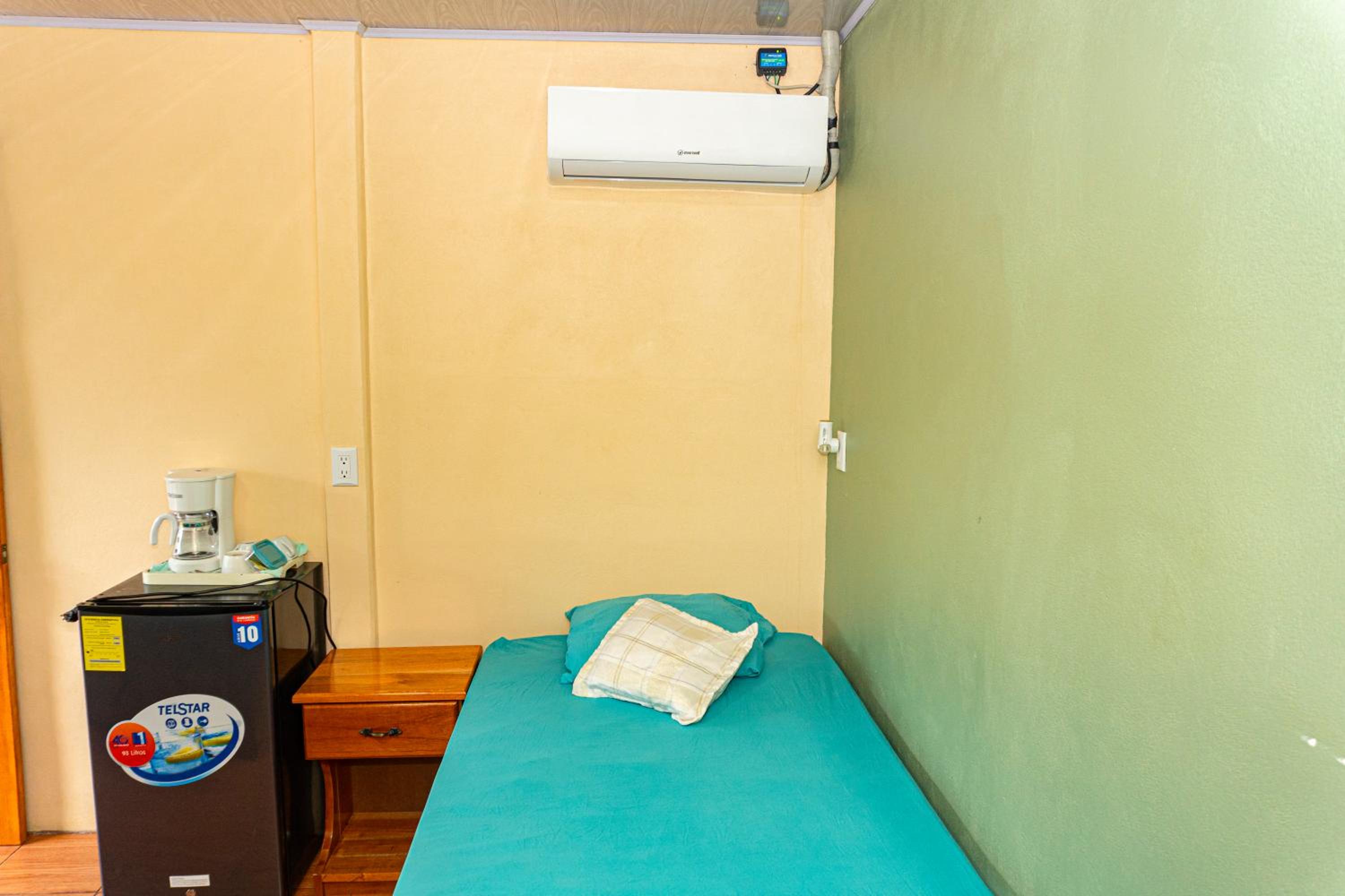 Twin Room photo 2