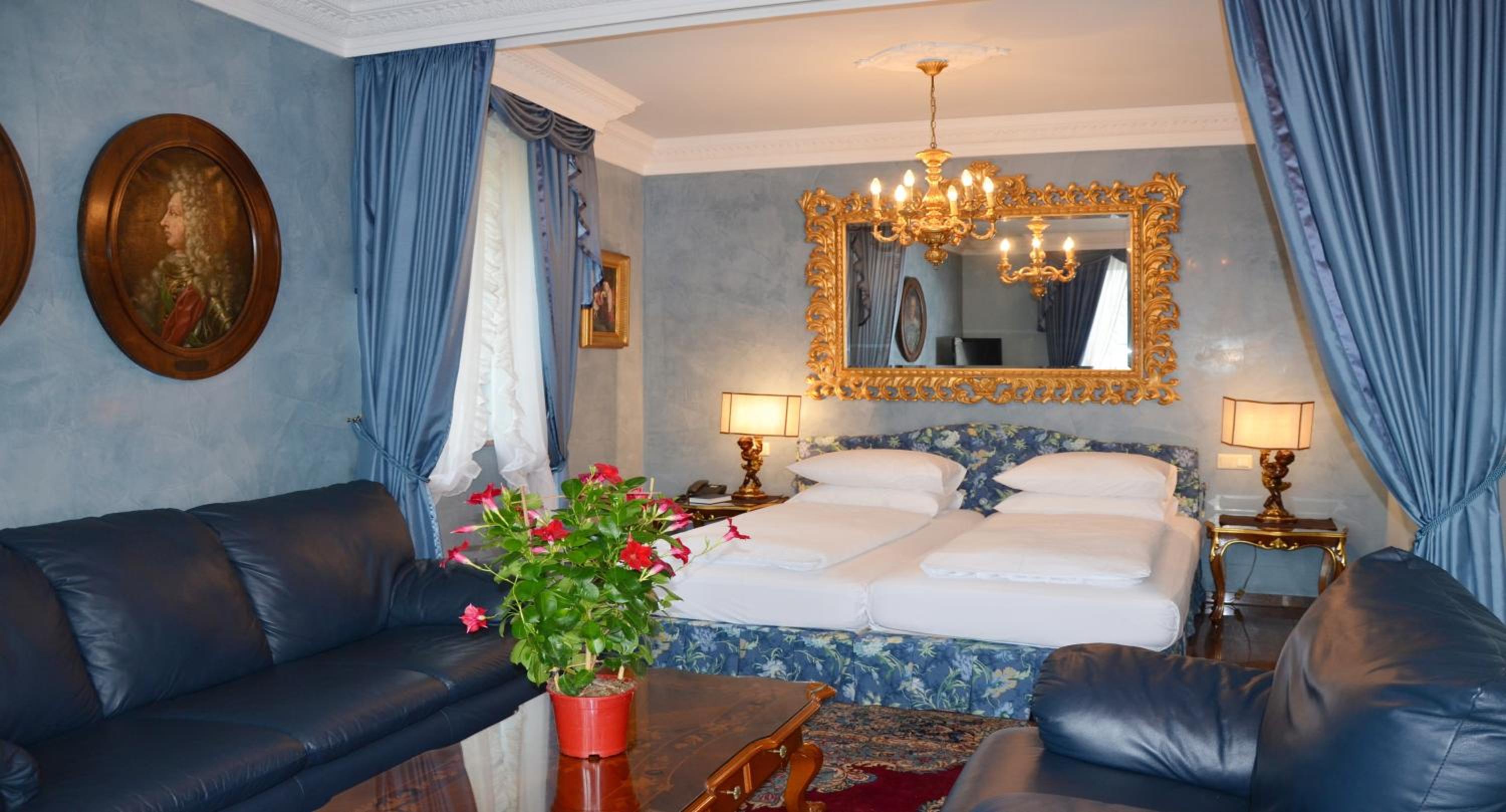 Two-Bedroom Suite - Photo 1