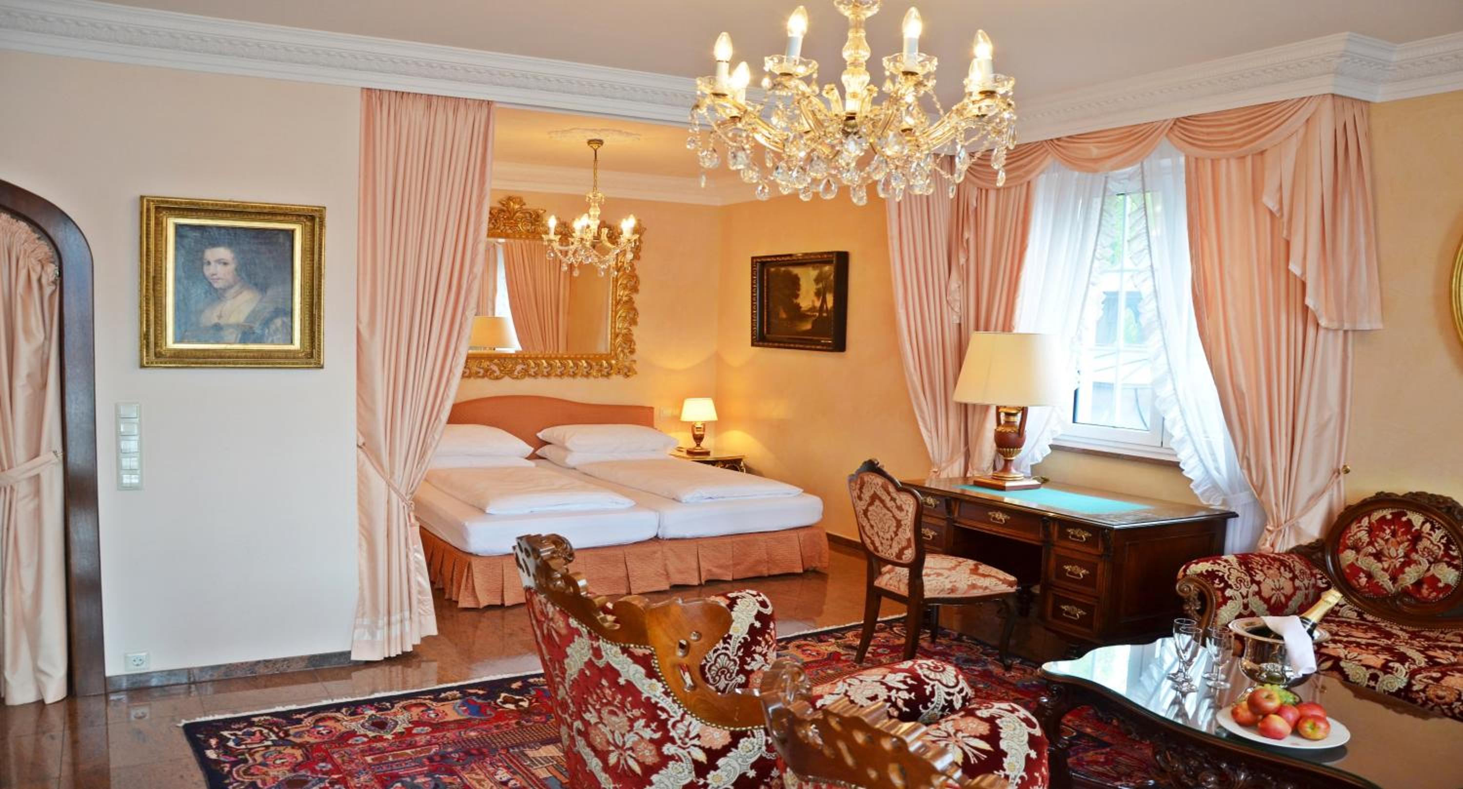 Two-Bedroom Suite - Photo 13