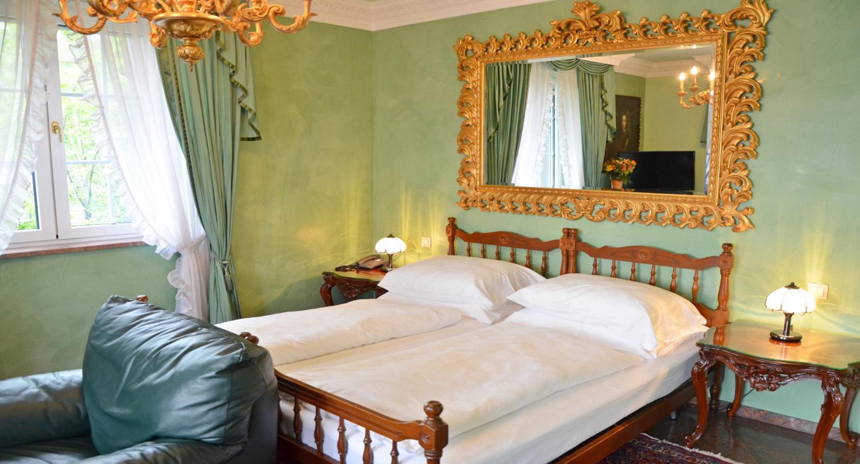 Two-Bedroom Suite - Photo 16