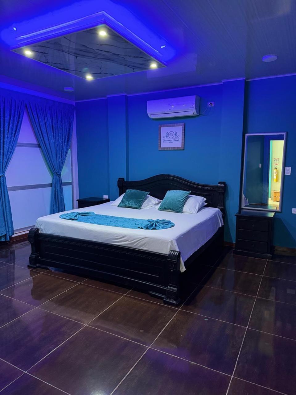 Suite with Balcony photo 3