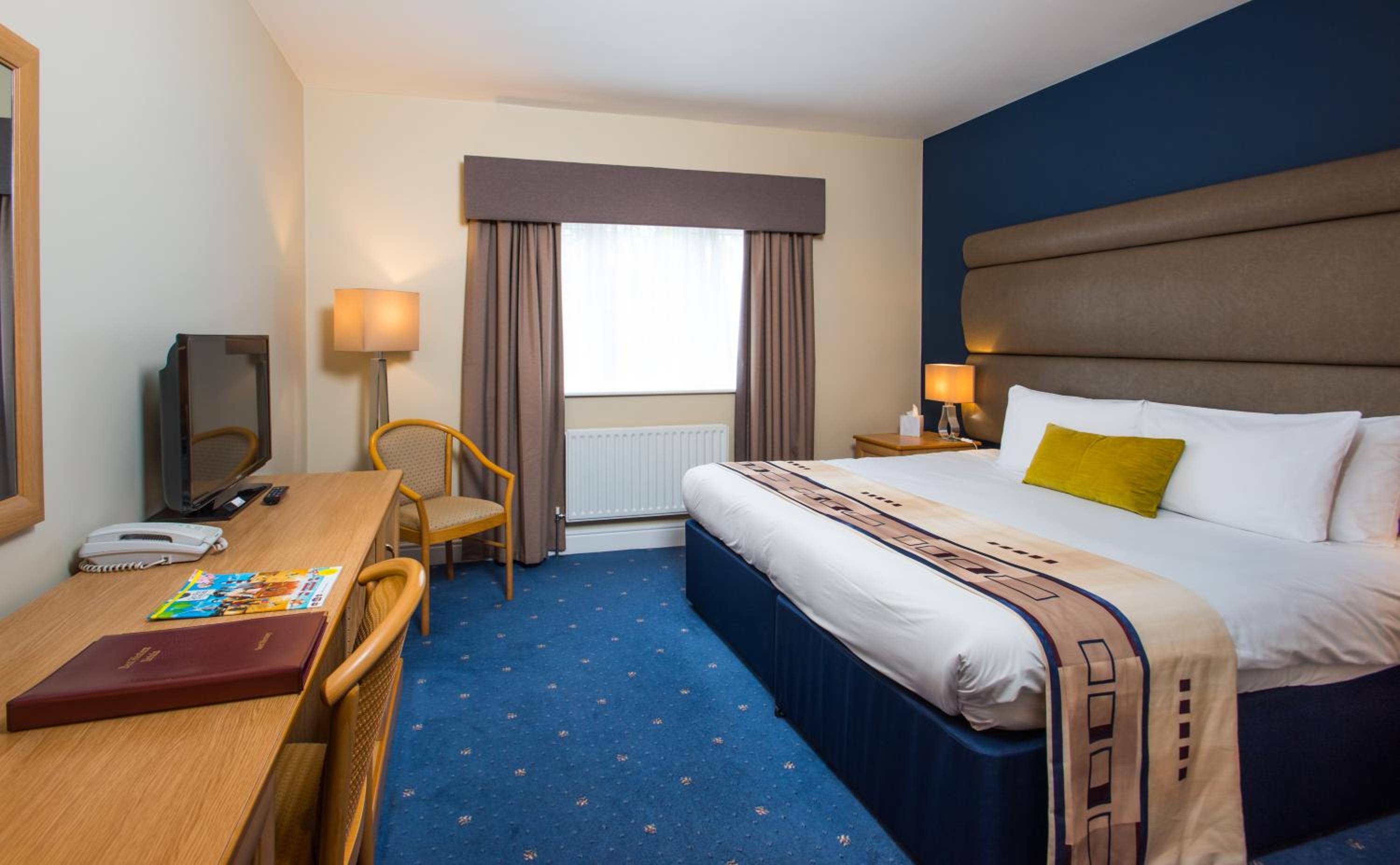 Standard Double Room - Photo 19
