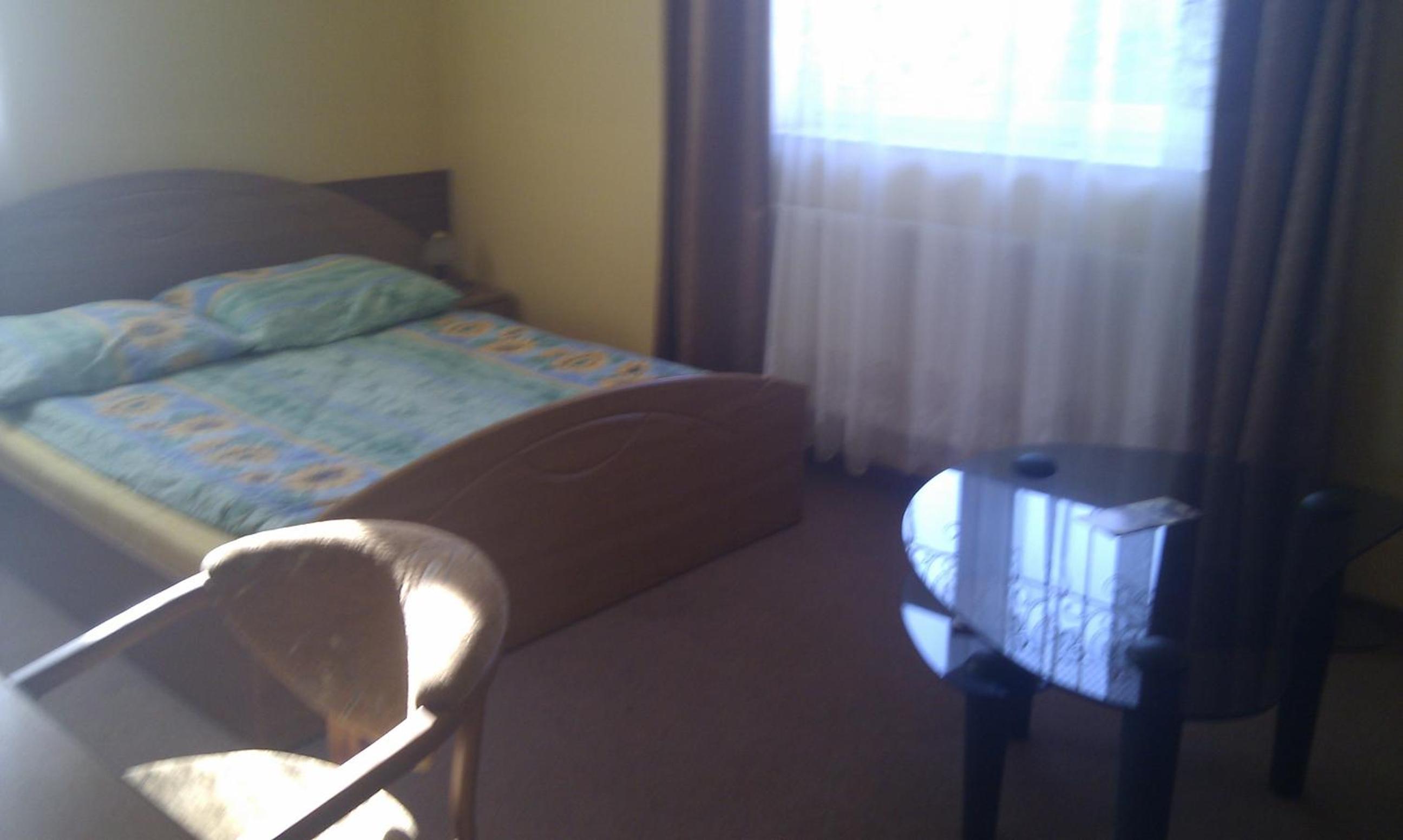 Double or Twin Room - Photo 3