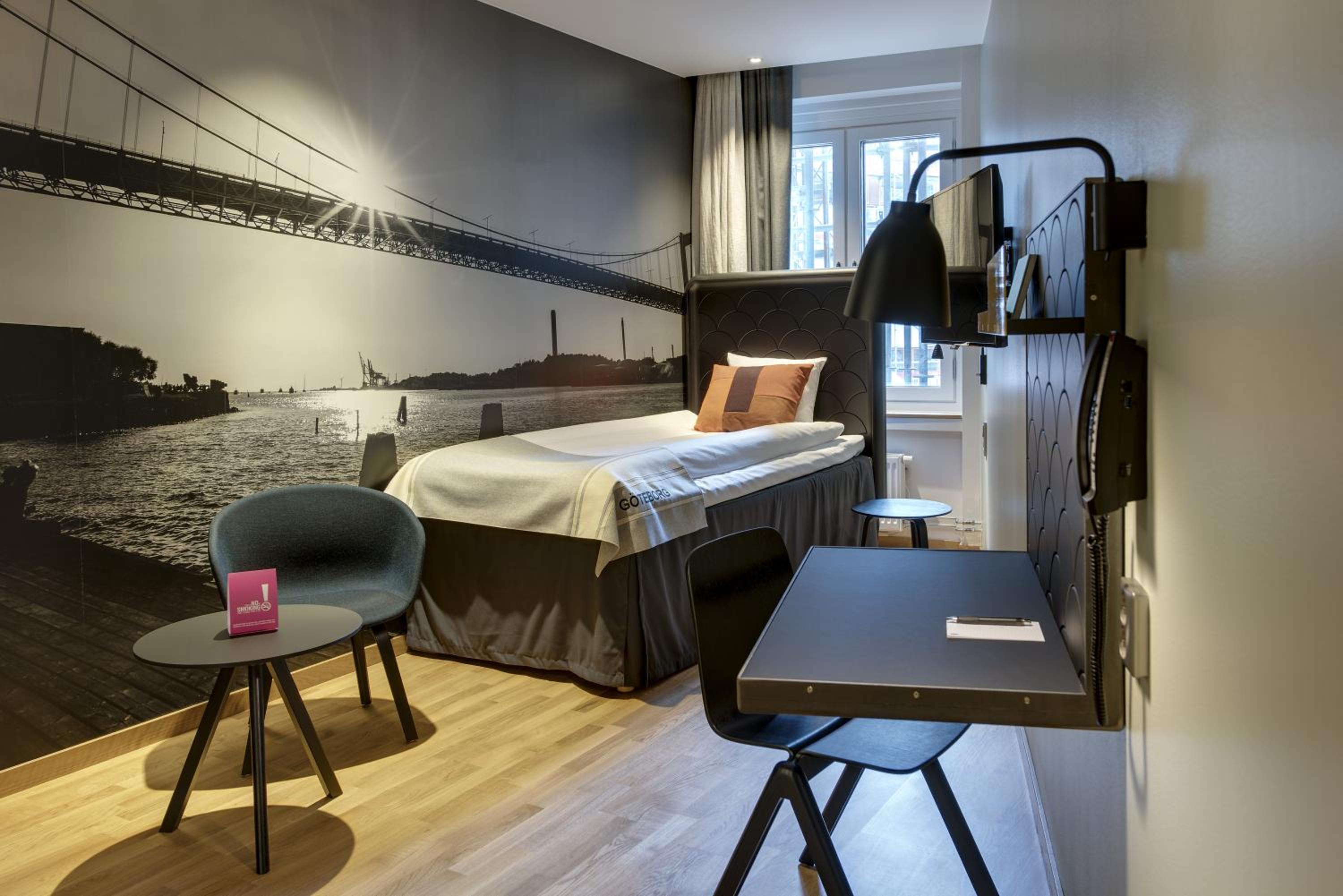 Compact Single Room