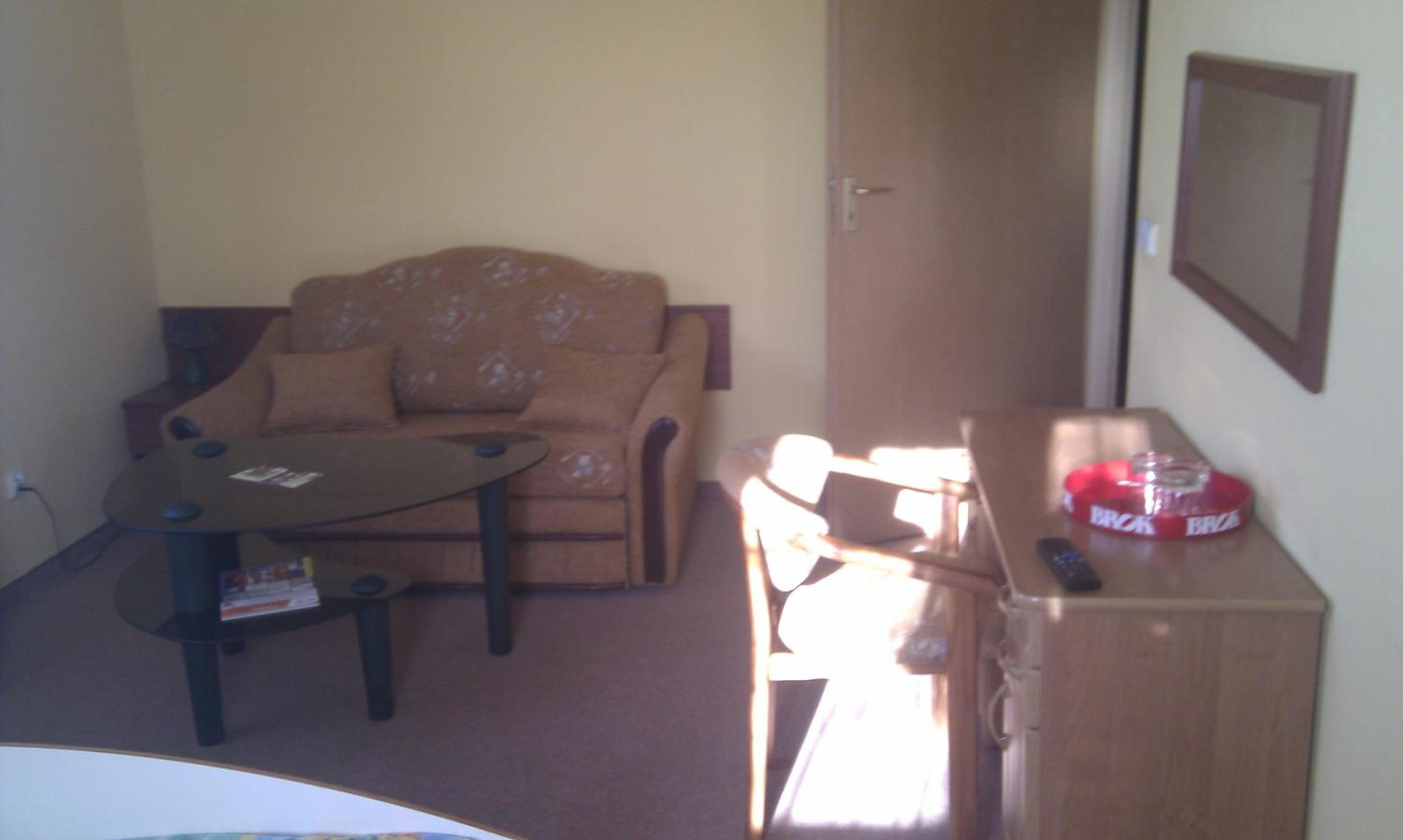 Triple Room - Photo 5