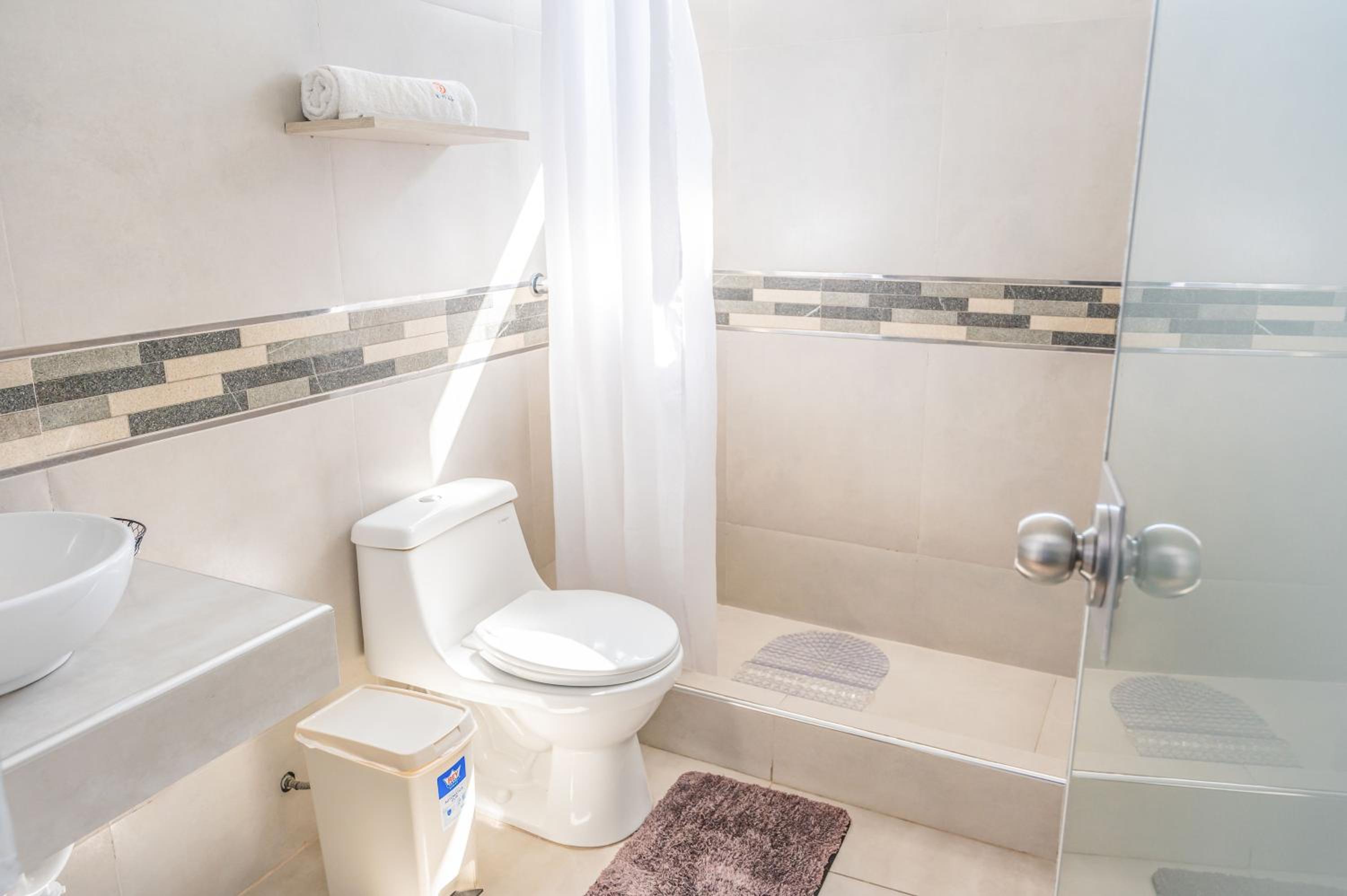 Deluxe Double Room with Balcony photo 2