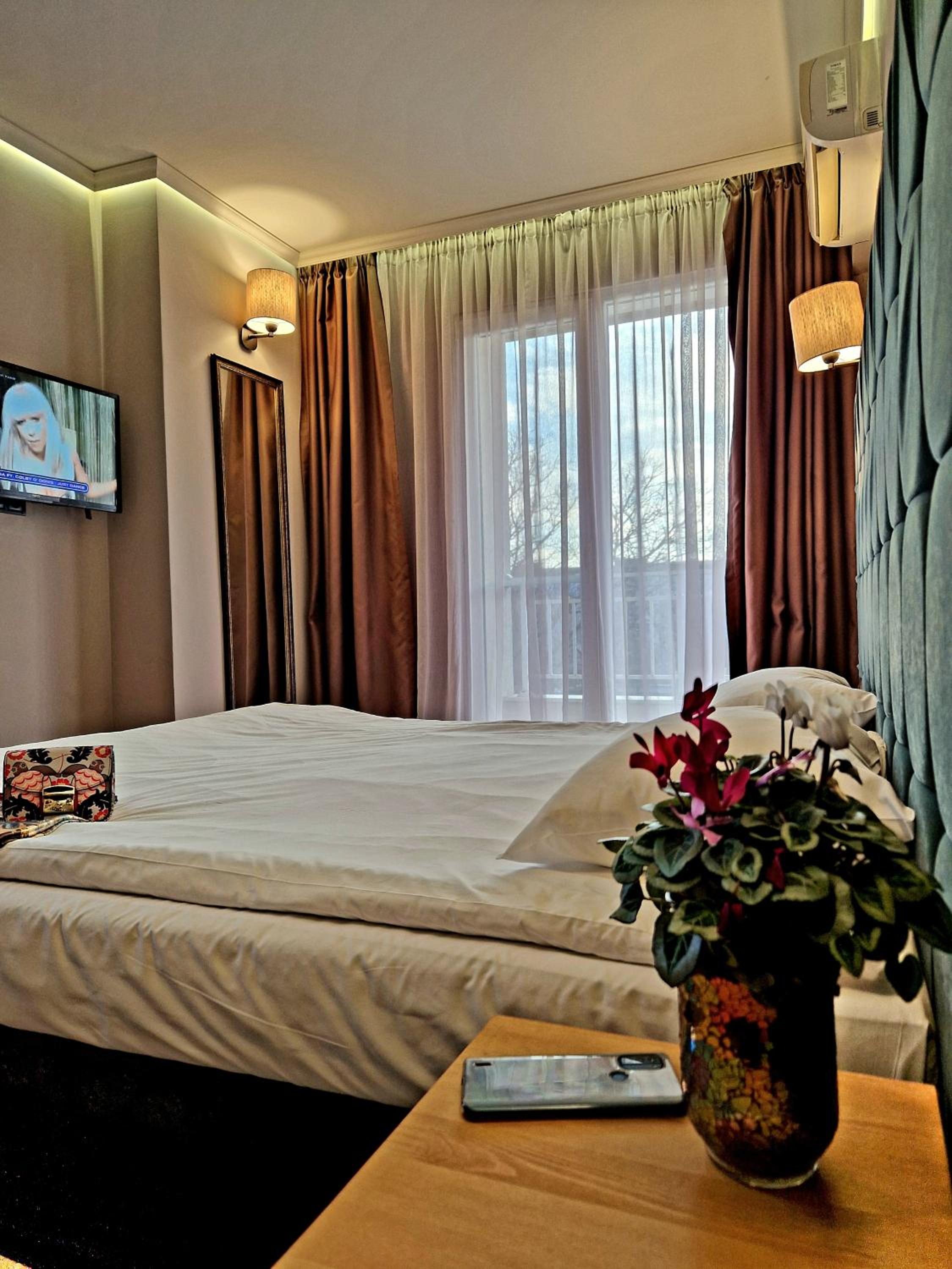 Double Room with Balcony photo 1